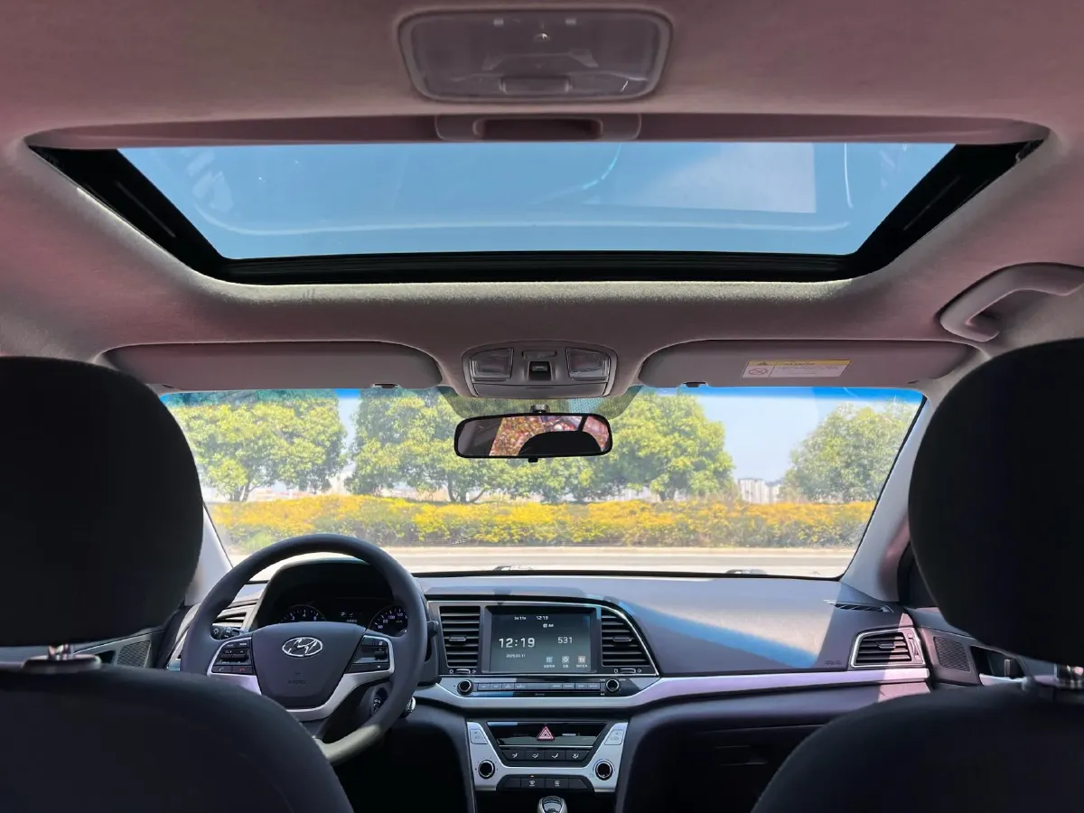 2016 Hyundai Elantra 1.6L 130HP L4 6AT,autocango,china used car exporter,china ev exporter,chinese used car exporter,chinese used ev exporter