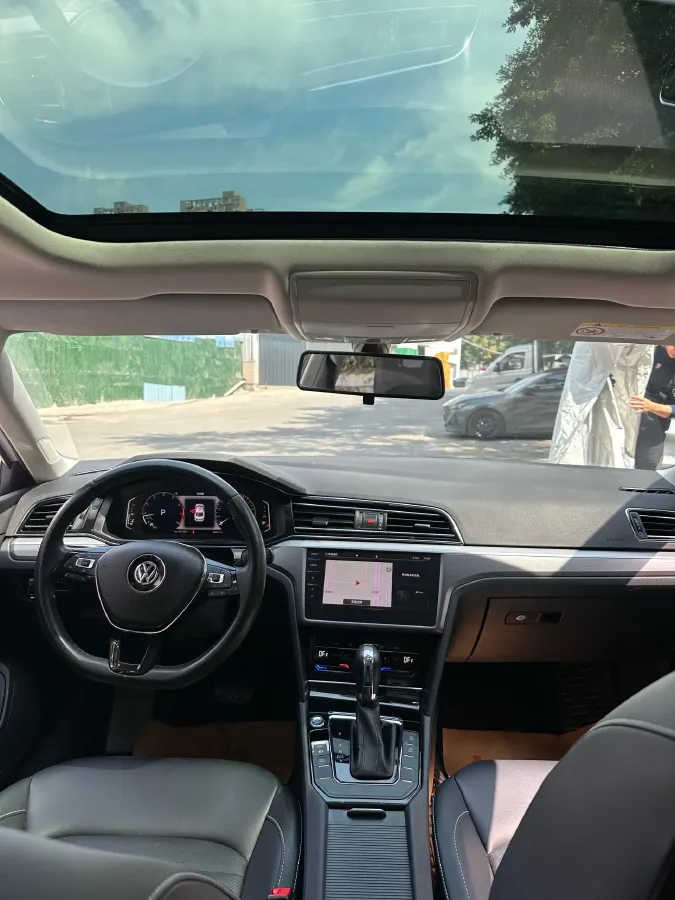 2021 Volkswagen Lamando 1.4T 150HP L4 7DCT,autocango,china used car exporter,china ev exporter,chinese used car exporter,chinese used ev exporter