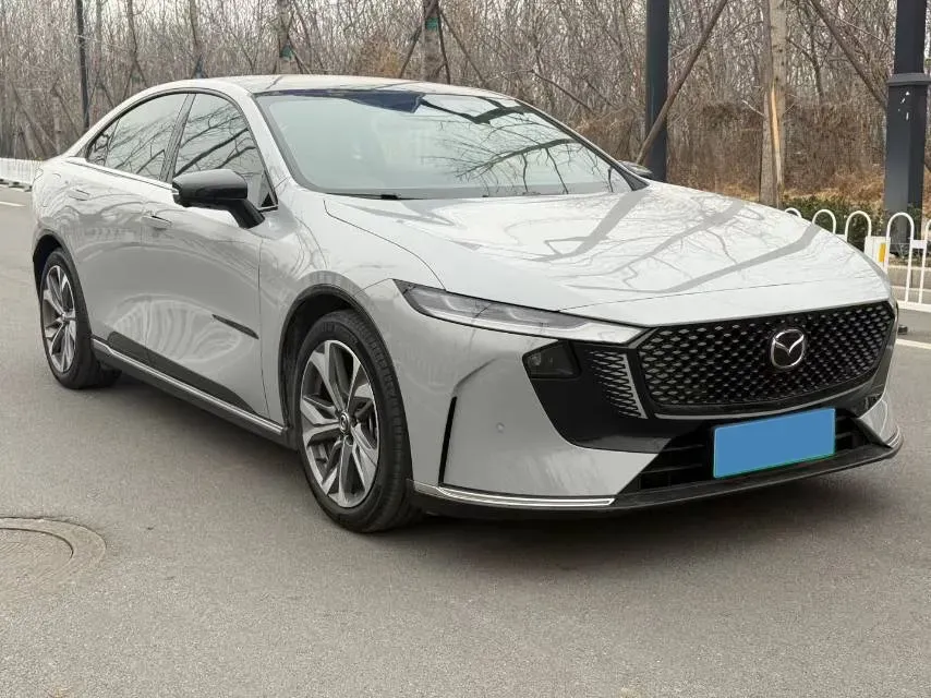 2024 Mazda EZ-6 REEV 95HP REEV 28.4KWH,autocango,china used car exporter,china ev exporter,chinese used car exporter,chinese used ev exporter