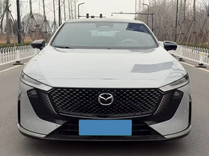 2024 Mazda EZ-6 REEV 95HP REEV 28.4KWH,autocango,china used car exporter,china ev exporter,chinese used car exporter,chinese used ev exporter