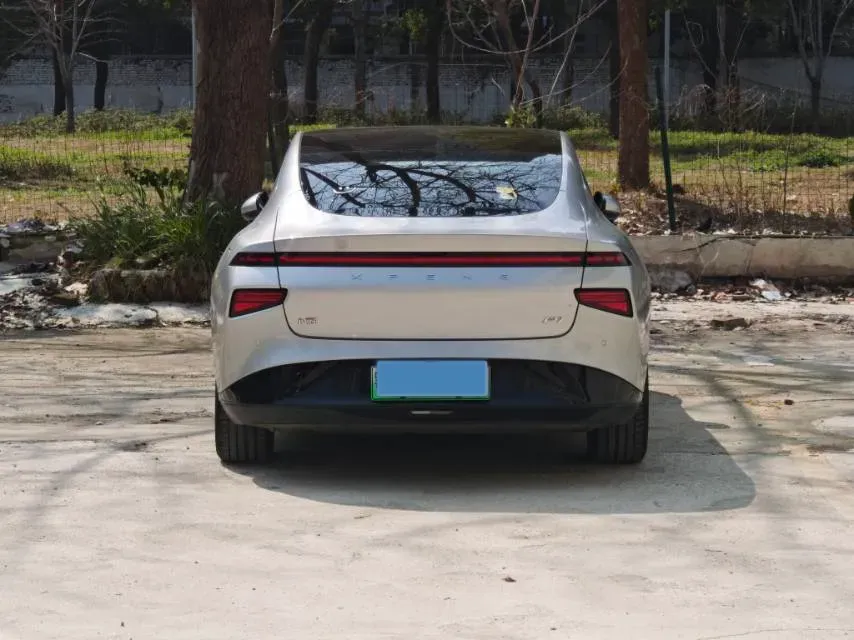 2021 Xpeng P7 BEV 83.1KWH,autocango,china used car exporter,china ev exporter,chinese used car exporter,chinese used ev exporter