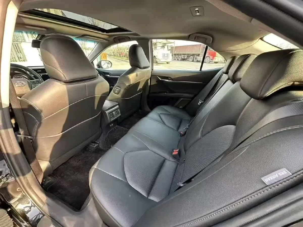 2019 Toyota Camry 2.0L 178HP L4 CVT,autocango,china used car exporter,china ev exporter,chinese used car exporter,chinese used ev exporter