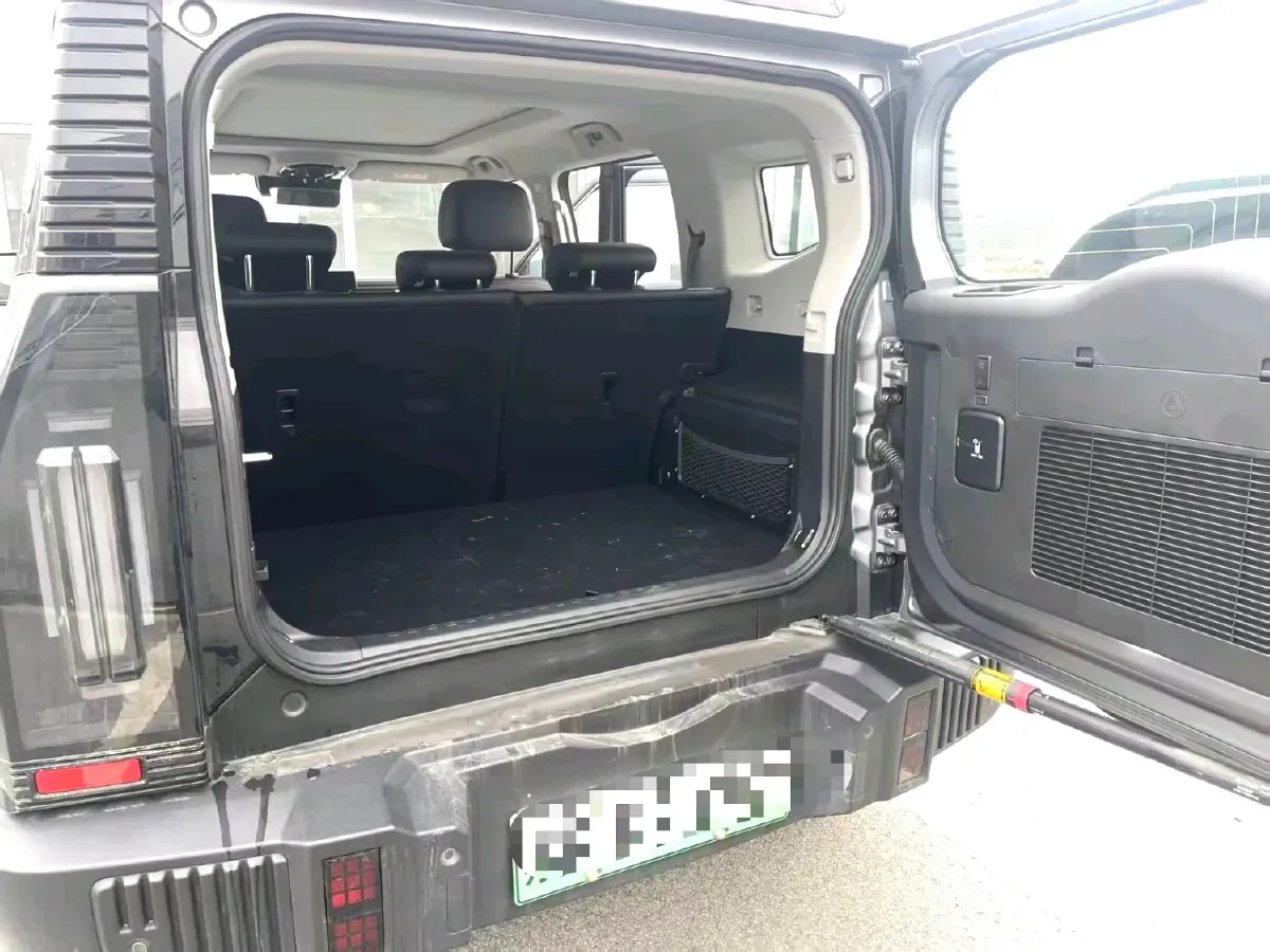 2024 Jetour ShanHai TravellerC-DM 1.5T 156HP L4 3DHT PHEV 26.7KWH,autocango,china used car exporter,china ev exporter,chinese used car exporter,chinese used ev exporter