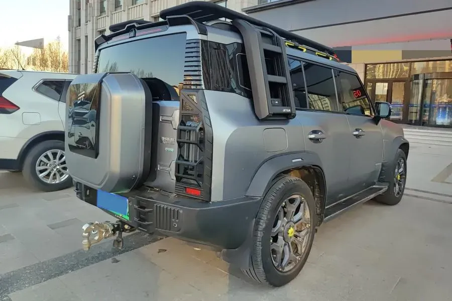 2024 Jetour ShanHai TravellerC-DM 1.5T 156HP L4 3DHT PHEV 43.24KWH,autocango,china used car exporter,china ev exporter,chinese used car exporter,chinese used ev exporter