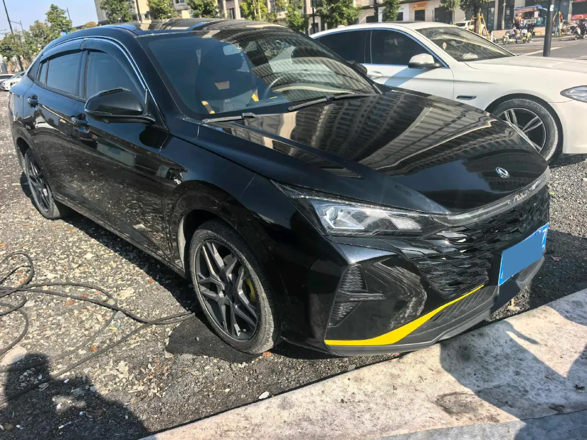 2023 DongFeng Aeolus YiXuan 1.5T 197HP L4 6DCT,autocango,china used car exporter,china ev exporter,chinese used car exporter,chinese used ev exporter