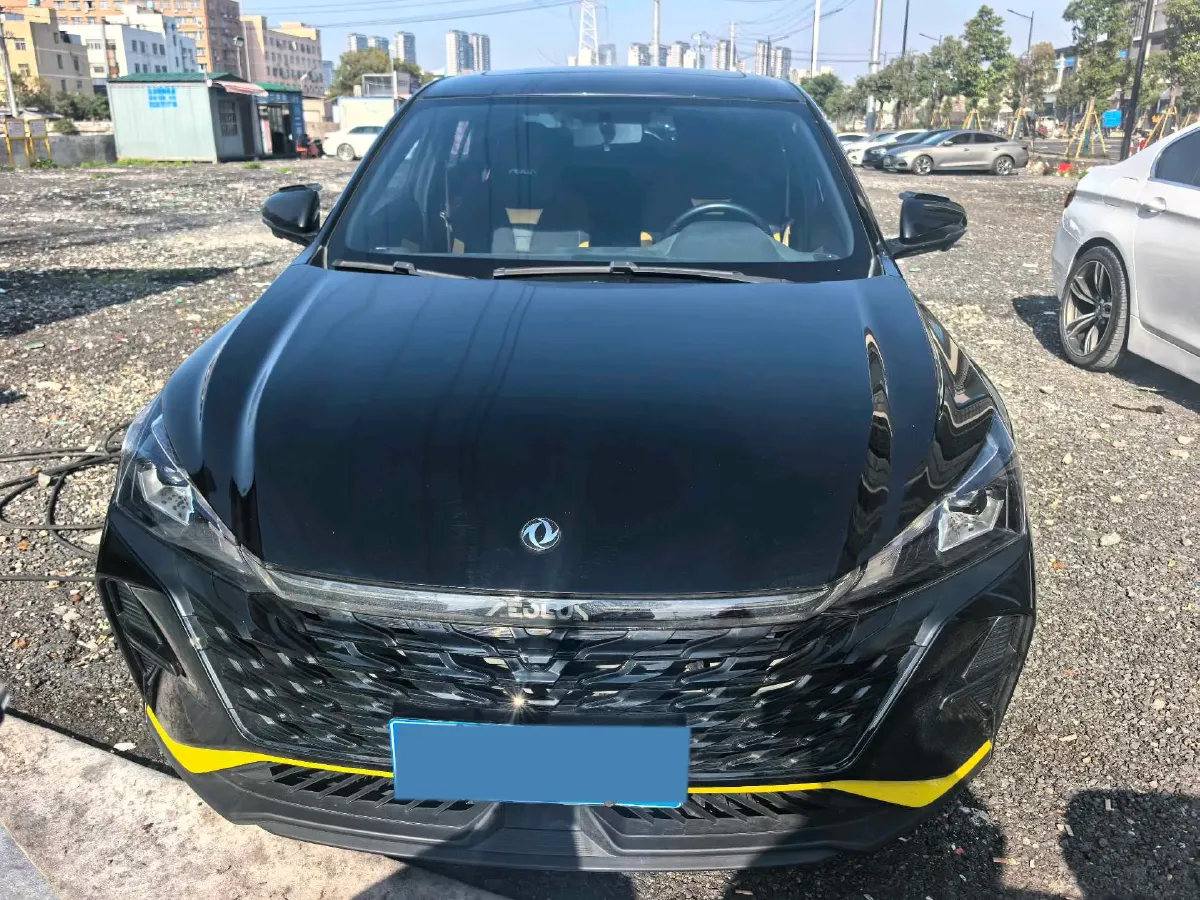 2023 DongFeng Aeolus YiXuan 1.5T 197HP L4 6DCT,autocango,china used car exporter,china ev exporter,chinese used car exporter,chinese used ev exporter
