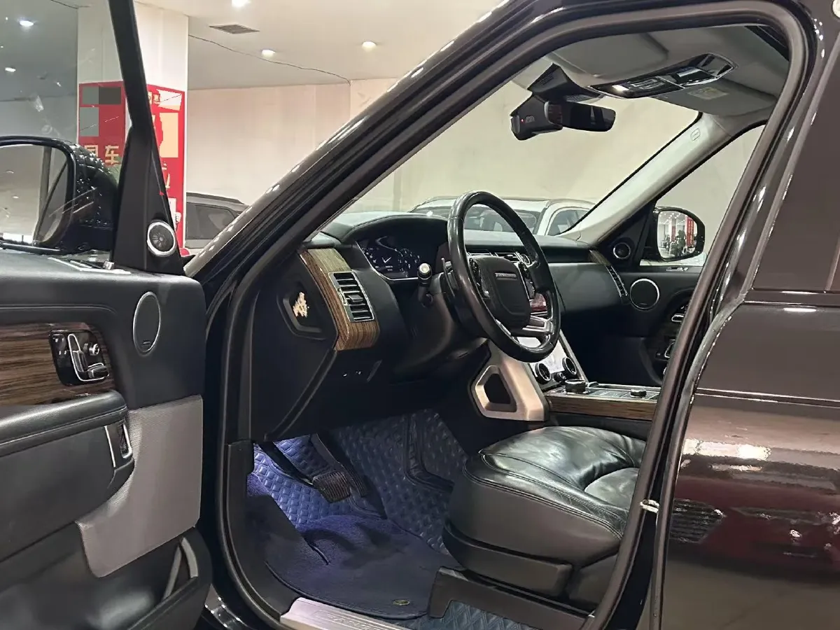 2019 BMW X7 3.0T 340HP L6 8AT,autocango,china used car exporter,china ev exporter,chinese used car exporter,chinese used ev exporter