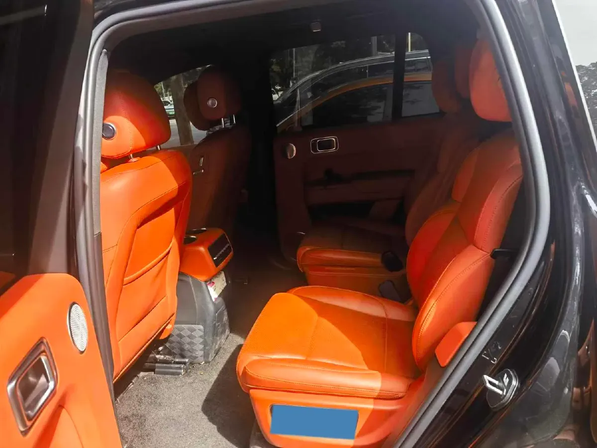 2023 Li L8 Range Extended 154HP REEV 40.9KWH,autocango,china used car exporter,china ev exporter,chinese used car exporter,chinese used ev exporter