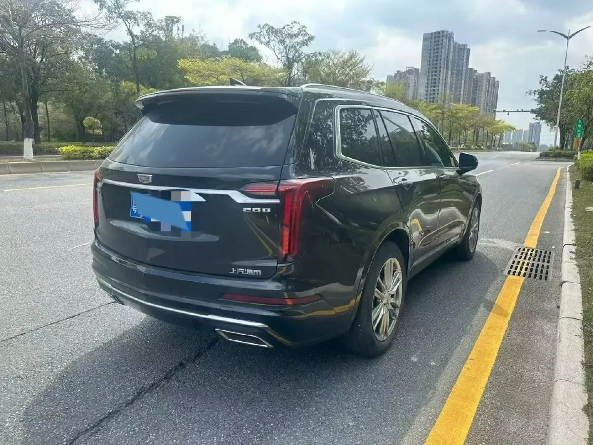 2022 Cadillac XT6 2.0T 237HP L4 9AT,autocango,china used car exporter,china ev exporter,chinese used car exporter,chinese used ev exporter