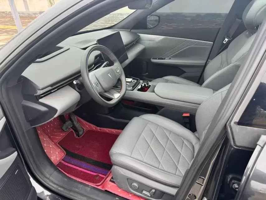 2025 ChangAn QiYuan A07 REEV 95HP REEV 28.4KWH,autocango,china used car exporter,china ev exporter,chinese used car exporter,chinese used ev exporter