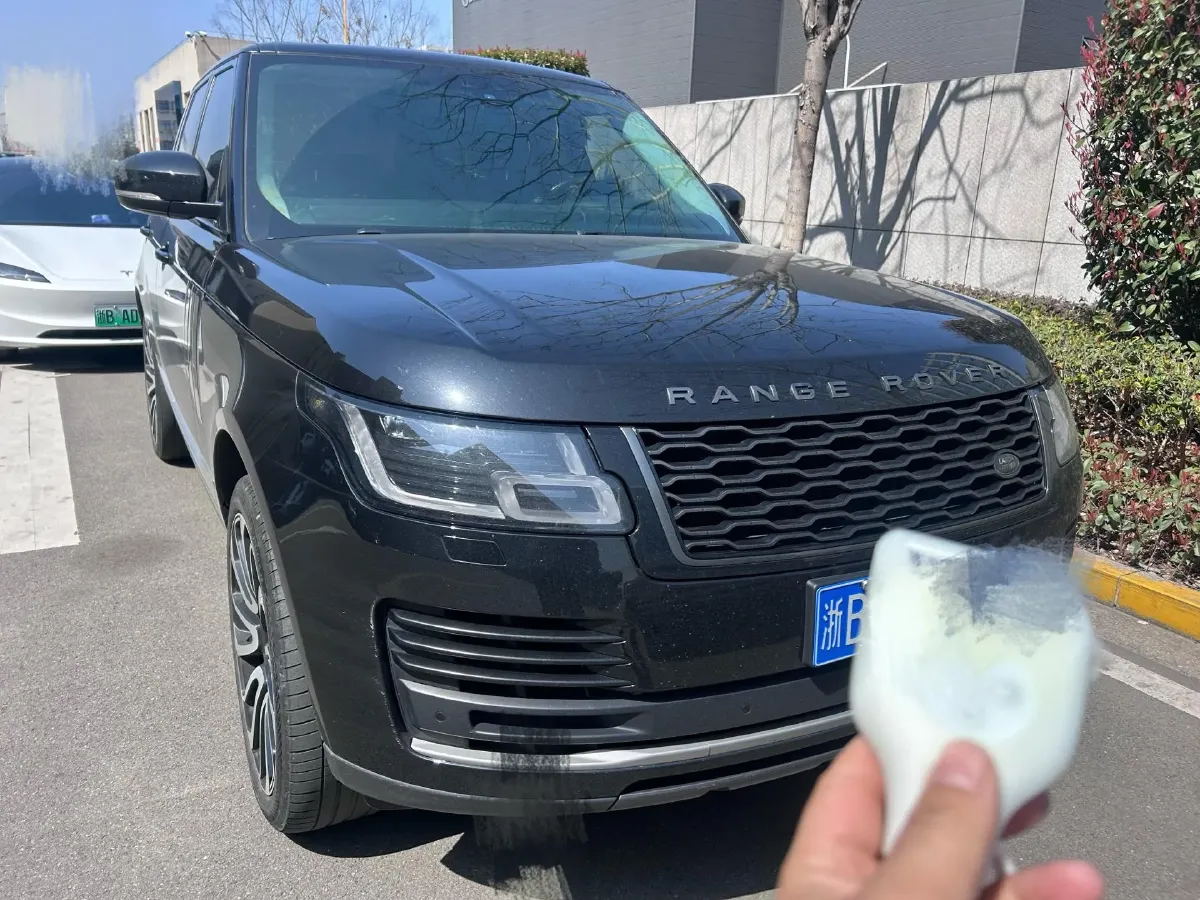 2019 BMW X7 3.0T 340HP L6 8AT,autocango,china used car exporter,china ev exporter,chinese used car exporter,chinese used ev exporter