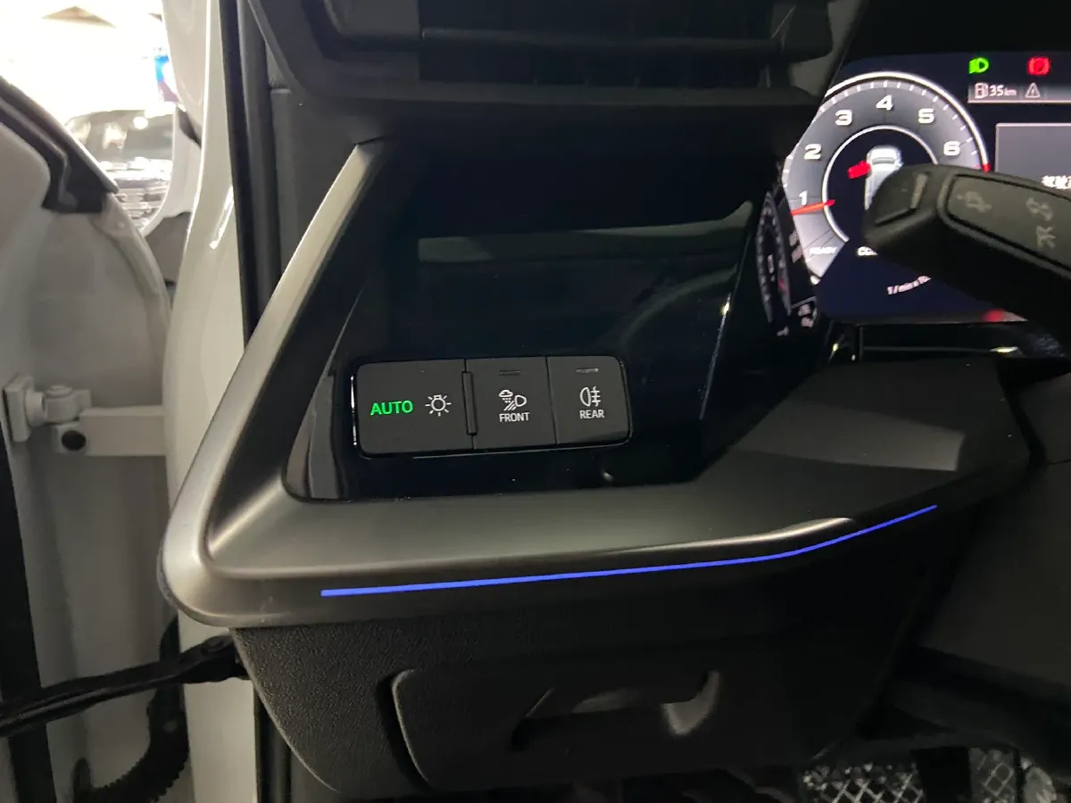 2022 Audi A3 1.4T 150HP L4 7DCT,autocango,china used car exporter,china ev exporter,chinese used car exporter,chinese used ev exporter