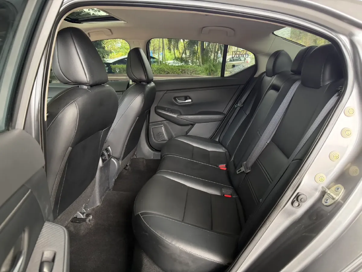 2022 Nissan Sylphy 1.6L 135HP L4 CVT,autocango,china used car exporter,china ev exporter,chinese used car exporter,chinese used ev exporter