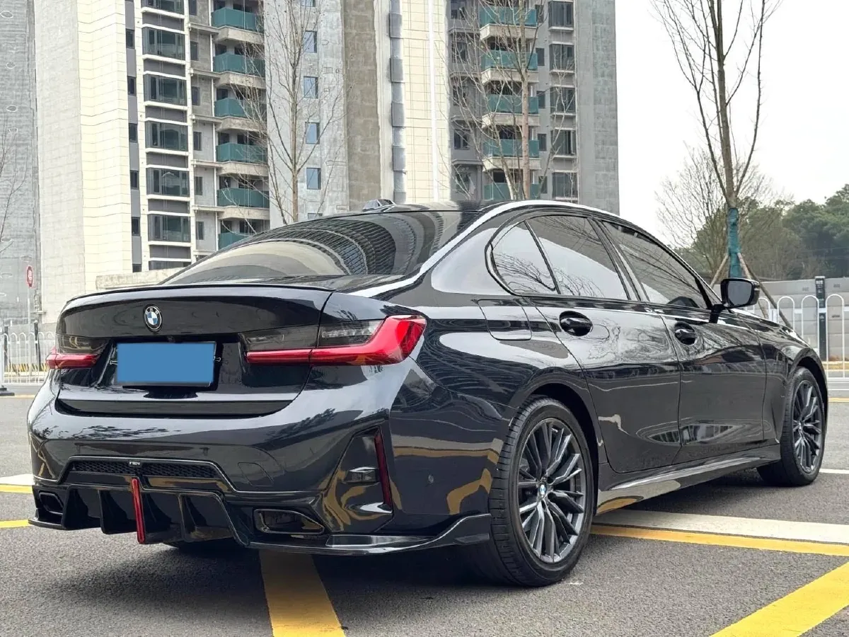 2024 BMW 3 Series 2.0T 184HP L4 8AT,autocango,china used car exporter,china ev exporter,chinese used car exporter,chinese used ev exporter