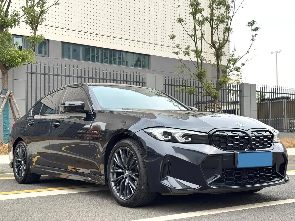 2024 BMW 3 Series 2.0T 184HP L4 8AT,autocango,china used car exporter,china ev exporter,chinese used car exporter,chinese used ev exporter