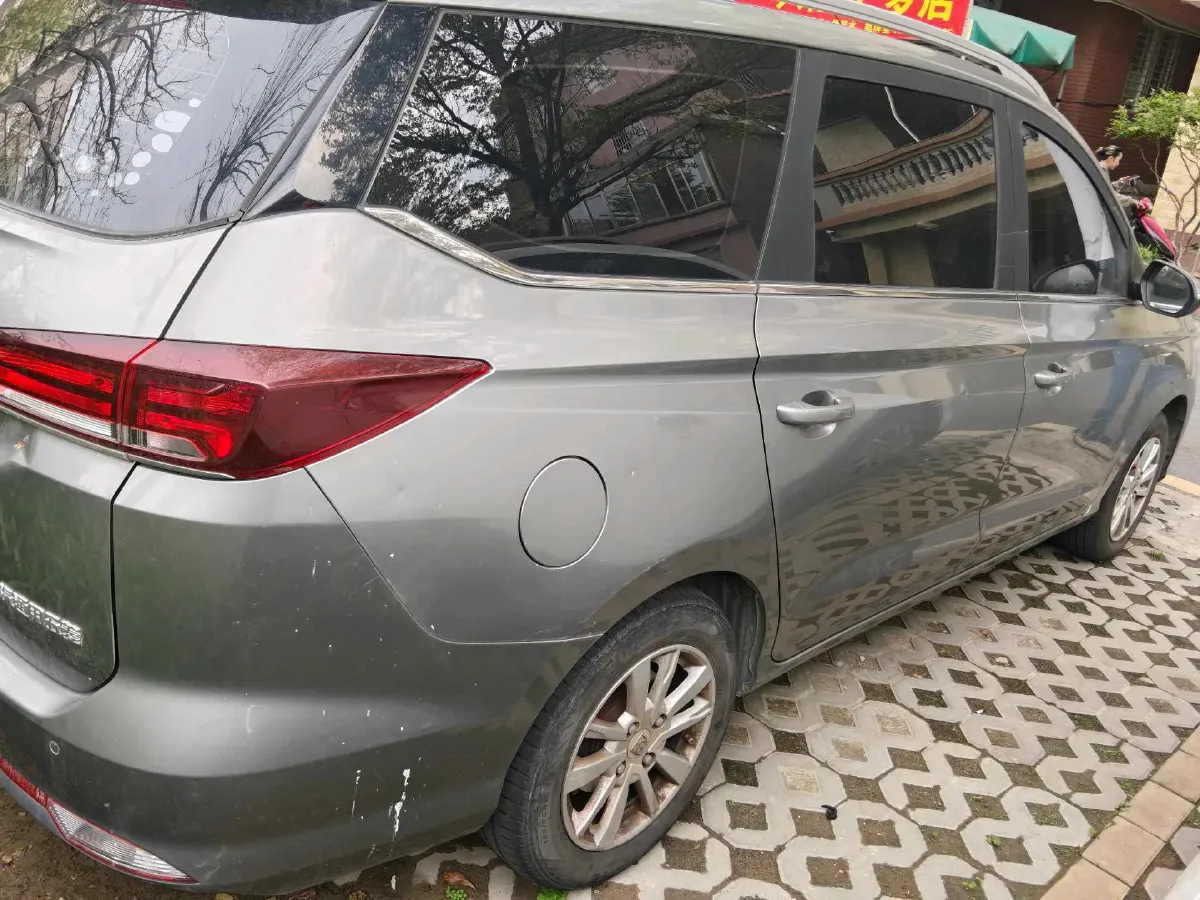 2018 BaoJun 360 1.5L 112HP L4 6MT,autocango,china used car exporter,china ev exporter,chinese used car exporter,chinese used ev exporter
