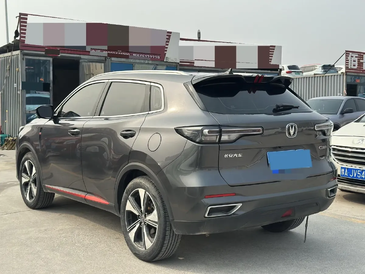 2022 ChangAn Oshan X7 Plus 1.5T 188HP L4 7DCT,autocango,china used car exporter,china ev exporter,chinese used car exporter,chinese used ev exporter
