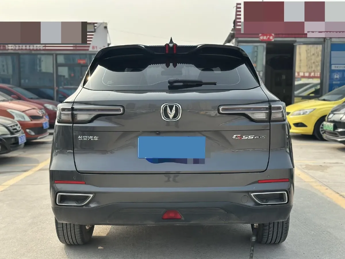 2022 ChangAn Oshan X7 Plus 1.5T 188HP L4 7DCT,autocango,china used car exporter,china ev exporter,chinese used car exporter,chinese used ev exporter