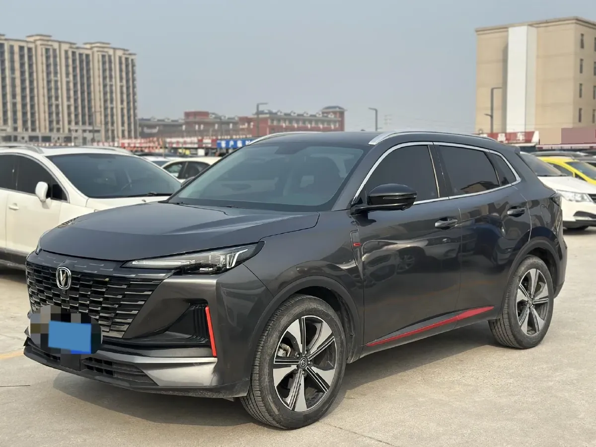 2022 ChangAn Oshan X7 Plus 1.5T 188HP L4 7DCT,autocango,china used car exporter,china ev exporter,chinese used car exporter,chinese used ev exporter