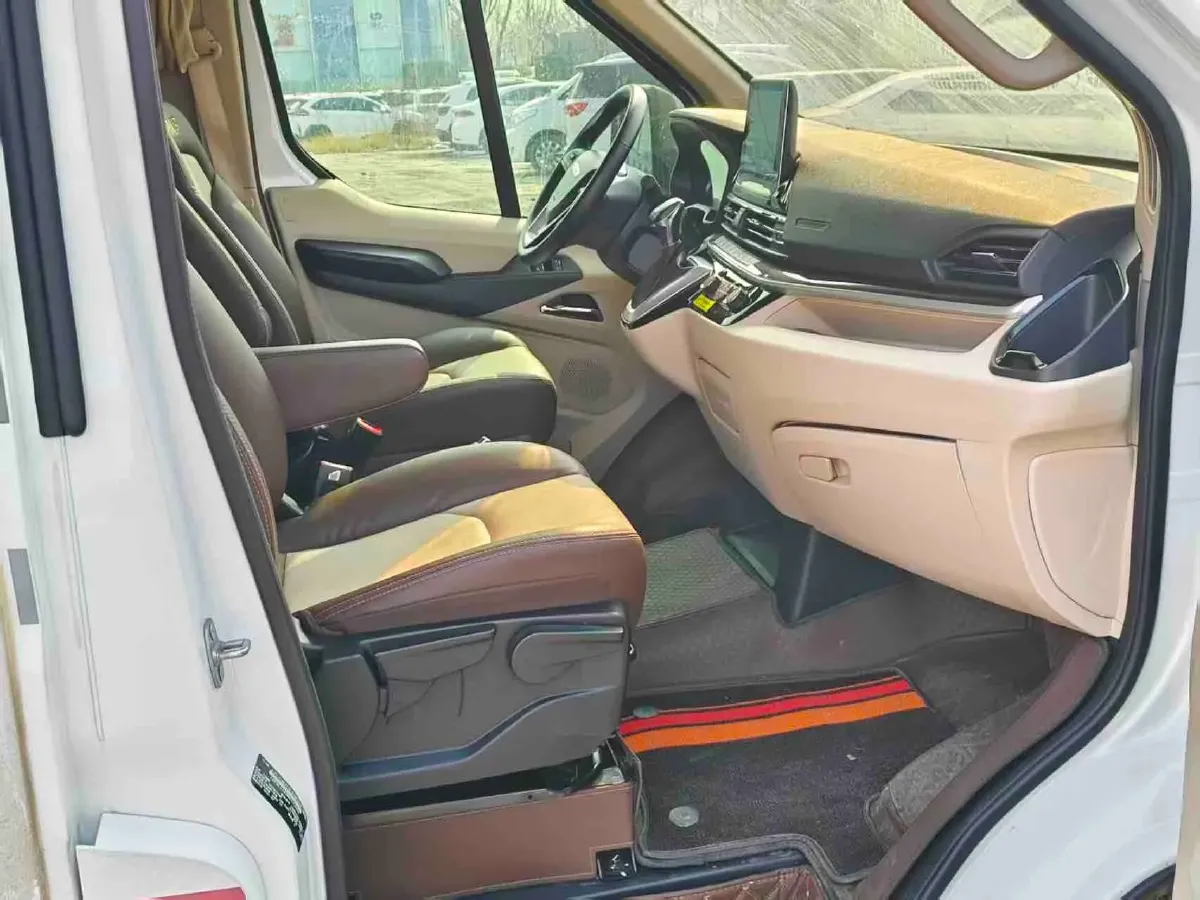 2021 MAXUS XinTu V90 2.0T 148HP L4 6AT,autocango,china used car exporter,china ev exporter,chinese used car exporter,chinese used ev exporter