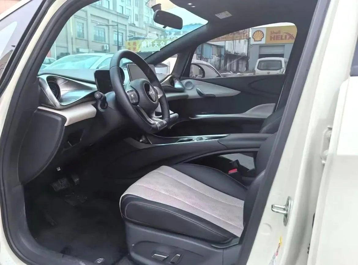 2024 BYD Dolphin BEV 44.928KWH,autocango,china used car exporter,china ev exporter,chinese used car exporter,chinese used ev exporter