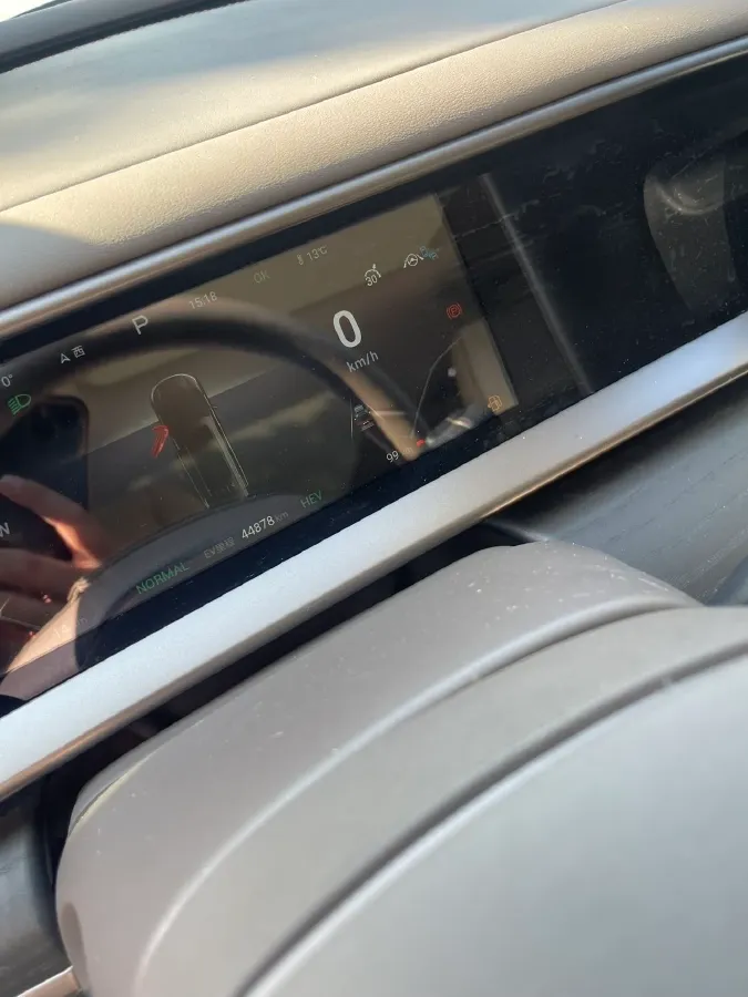 2022 Mercedes-Benz GLC Class 2.0T 197HP L4 9AT,autocango,china used car exporter,china ev exporter,chinese used car exporter,chinese used ev exporter