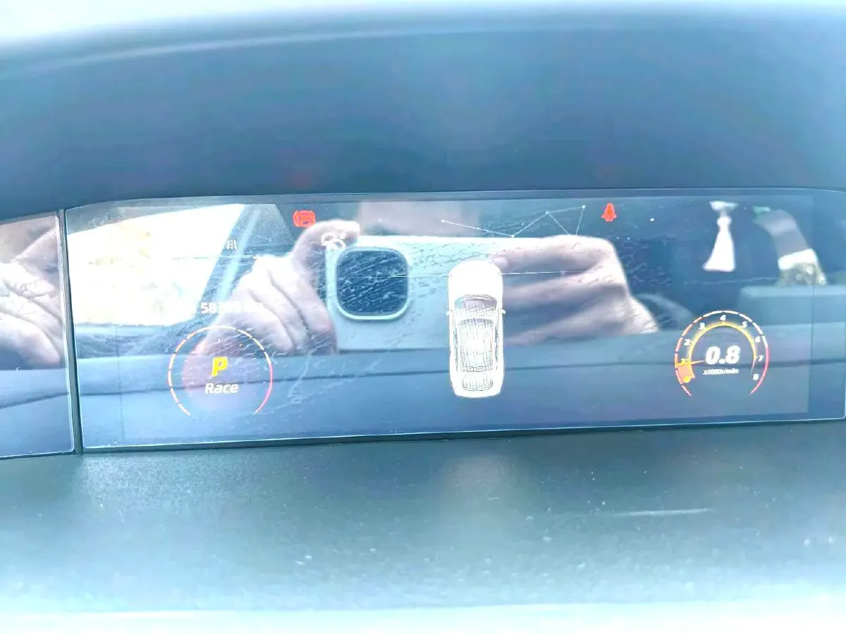 2022 ChangAn UNI-V 1.5T 188HP L4 7DCT,autocango,china used car exporter,china ev exporter,chinese used car exporter,chinese used ev exporter