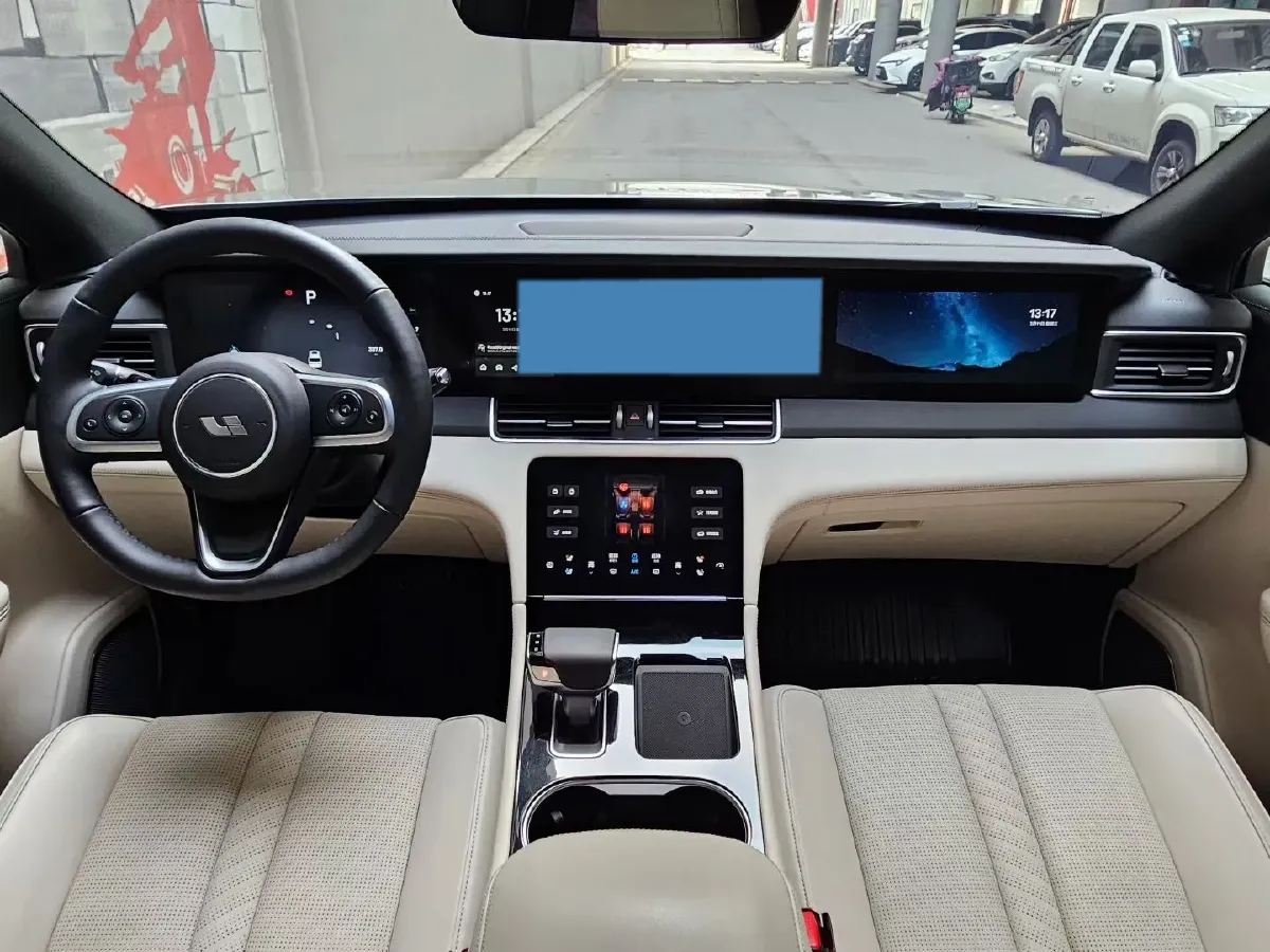 2020 Li ONE Range Extended 131HP REEV 40.5KWH,autocango,china used car exporter,china ev exporter,chinese used car exporter,chinese used ev exporter