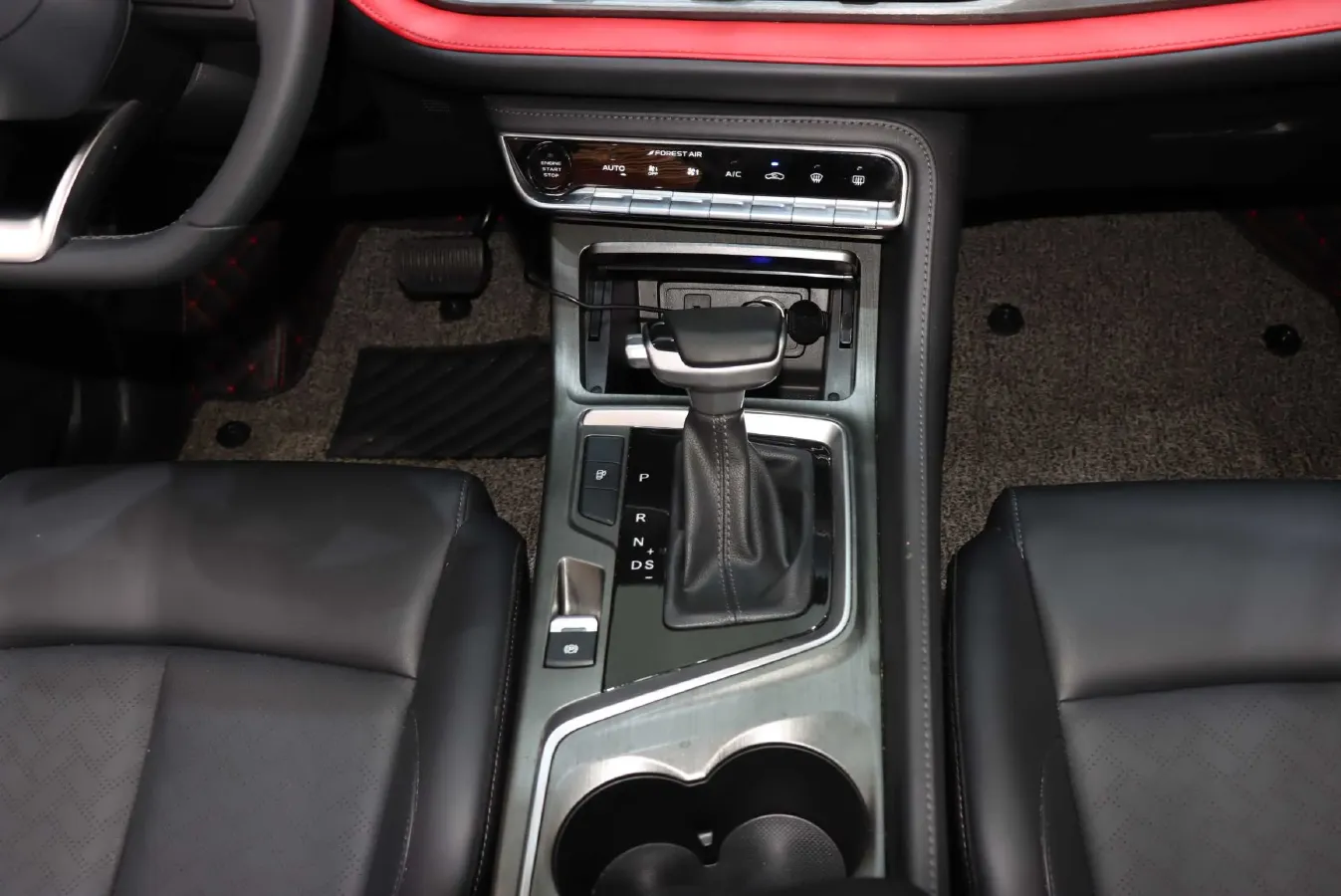 2021 ChangAn CS55 Plus 1.5T 180HP L4 7DCT,autocango,china used car exporter,china ev exporter,chinese used car exporter,chinese used ev exporter