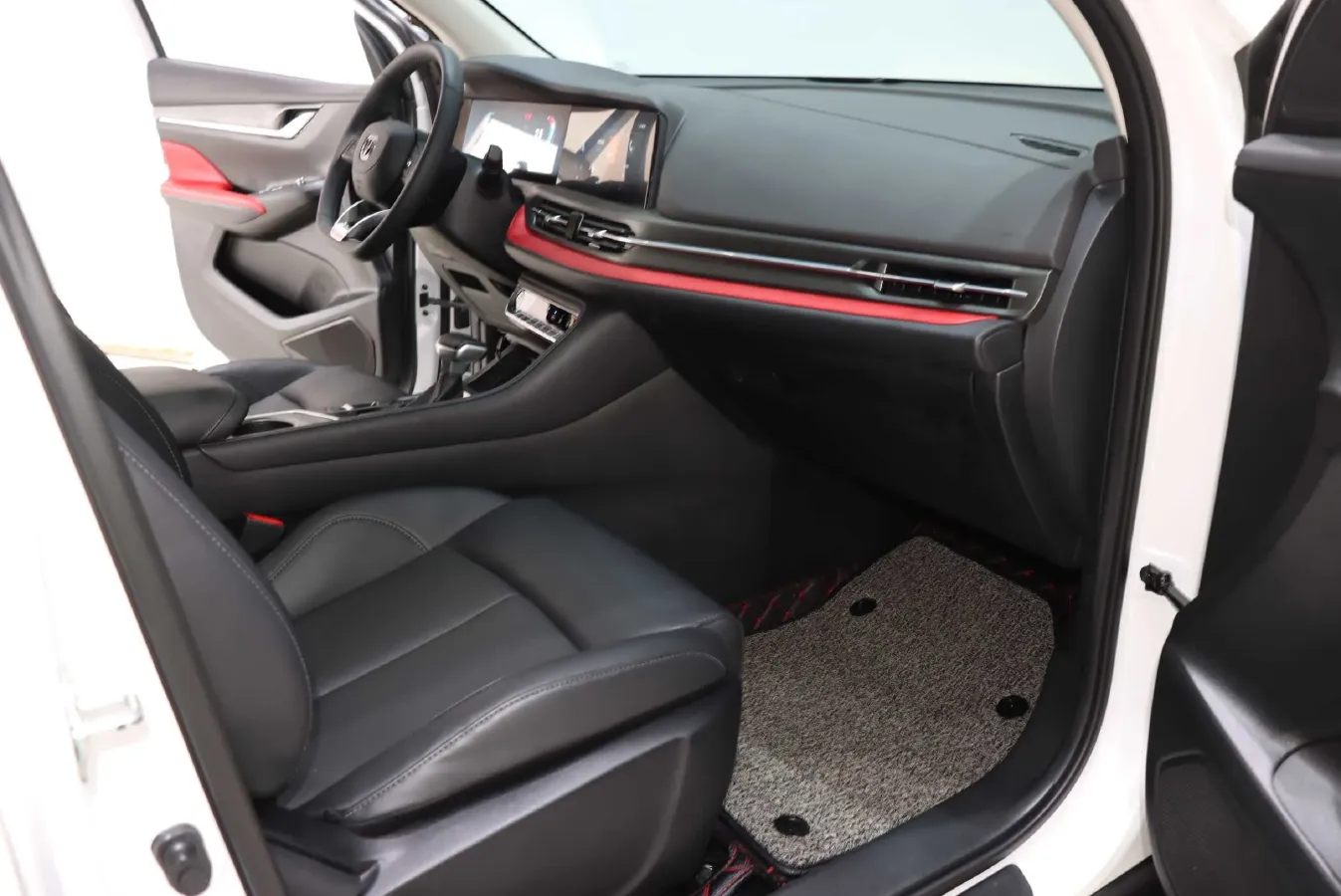 2021 ChangAn CS55 Plus 1.5T 180HP L4 7DCT,autocango,china used car exporter,china ev exporter,chinese used car exporter,chinese used ev exporter