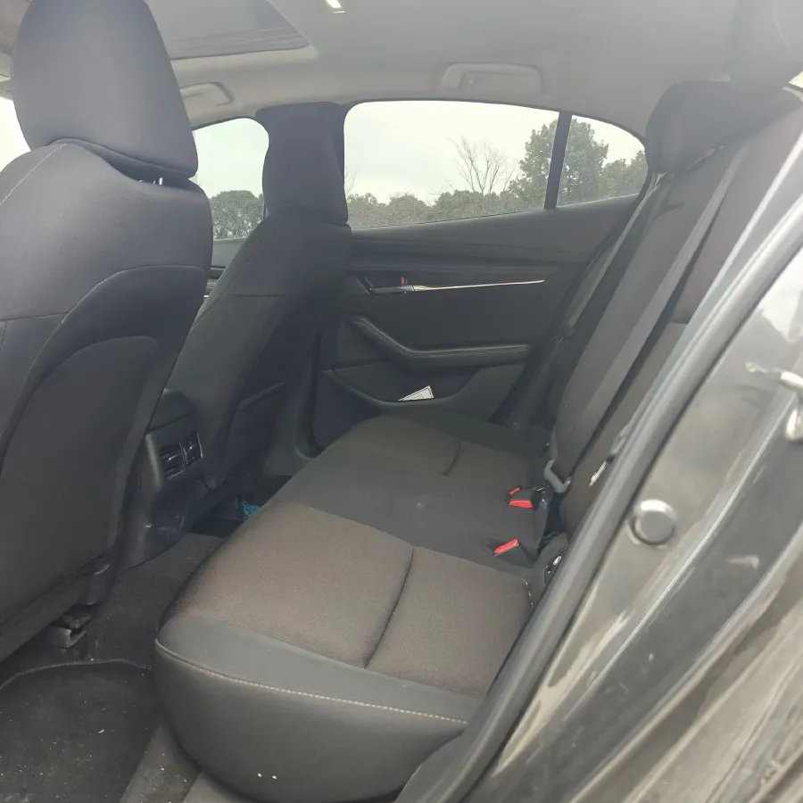 2023 Mazda 3 Axela 2.0L 158HP L4 6AT,autocango,china used car exporter,china ev exporter,chinese used car exporter,chinese used ev exporter