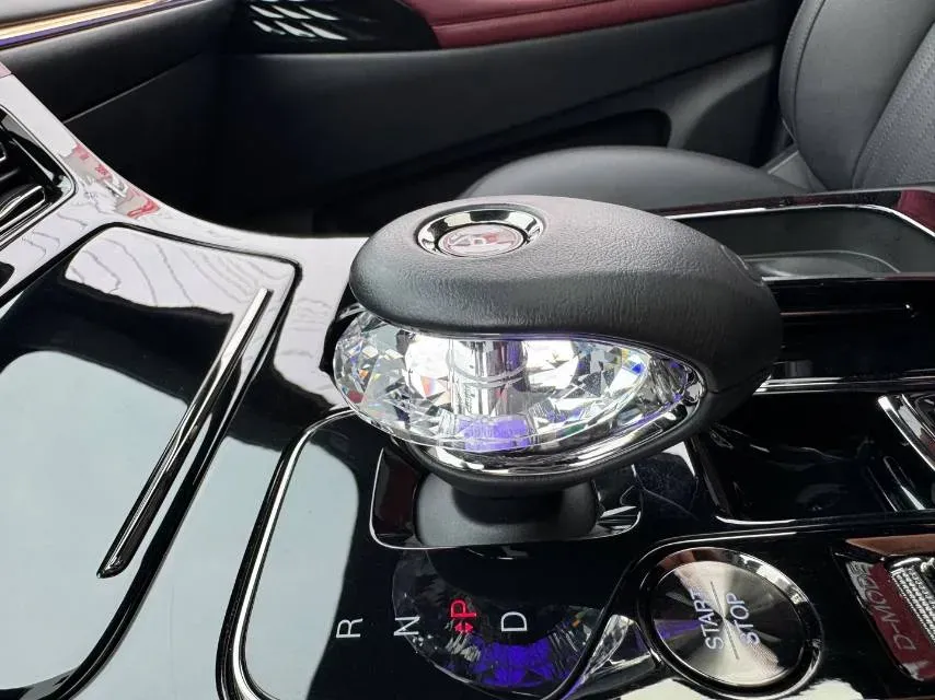 2023 GAC Trumpchi M8 2.0T 252HP L4 8AT,autocango,china used car exporter,china ev exporter,chinese used car exporter,chinese used ev exporter