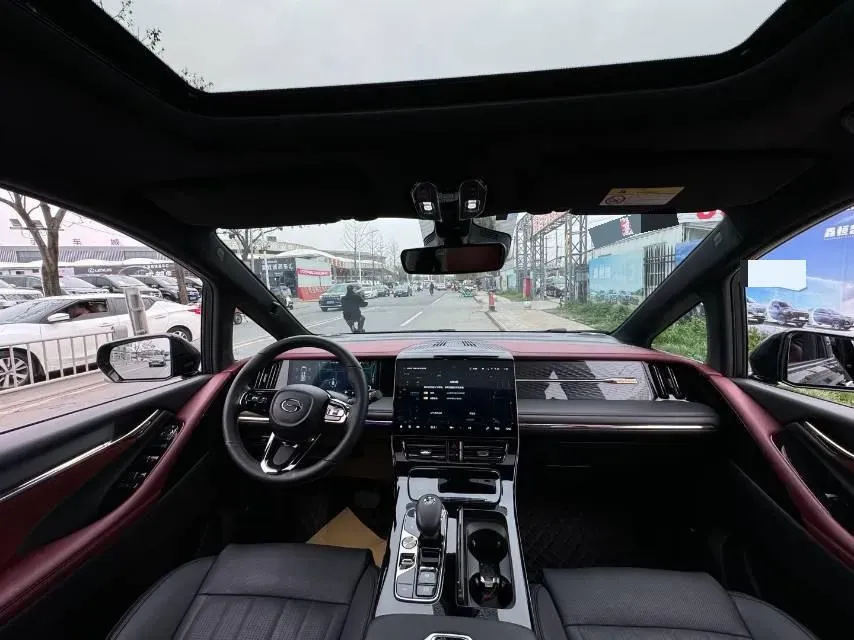 2023 GAC Trumpchi M8 2.0T 252HP L4 8AT,autocango,china used car exporter,china ev exporter,chinese used car exporter,chinese used ev exporter