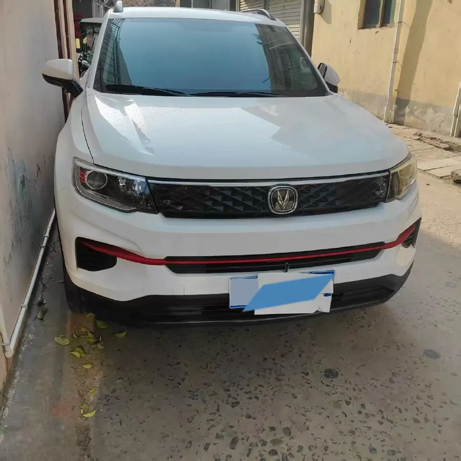 2022 ChangAn Eado 1.6L 128HP L4 5MT,autocango,china used car exporter,china ev exporter,chinese used car exporter,chinese used ev exporter