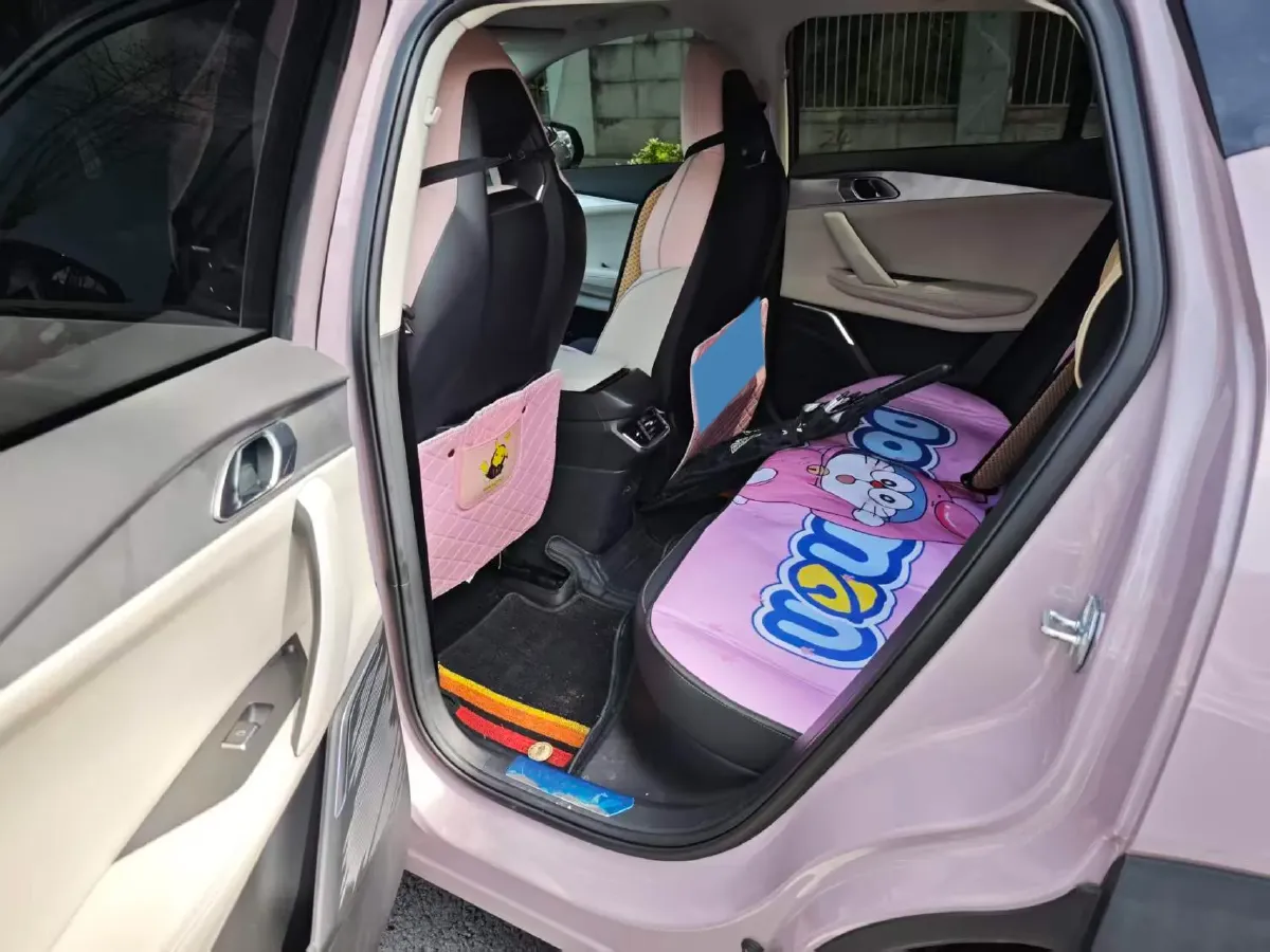 2023 LYNK&CO 06 1.5T 181HP L4 7DCT,autocango,china used car exporter,china ev exporter,chinese used car exporter,chinese used ev exporter