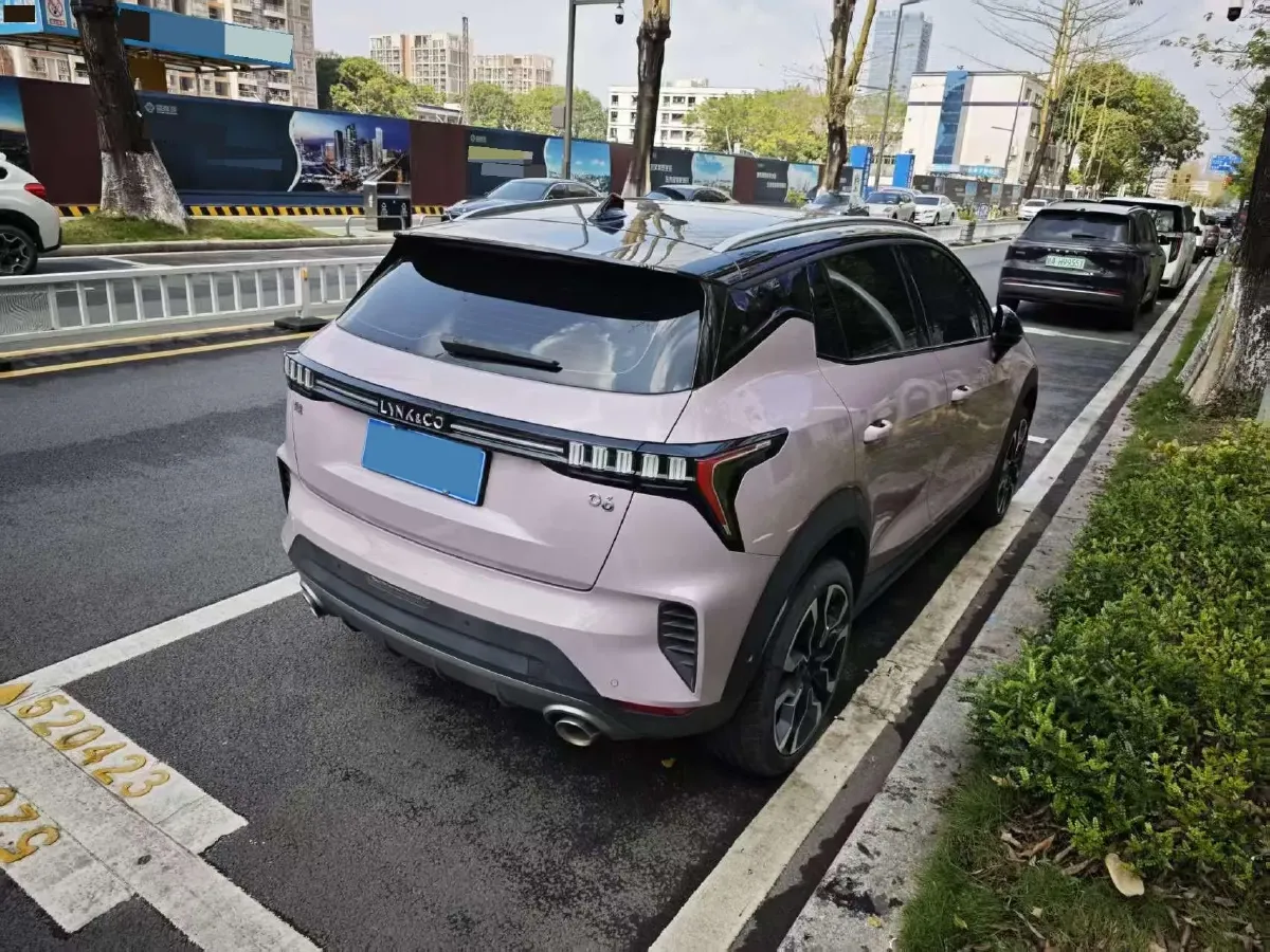 2023 LYNK&CO 06 1.5T 181HP L4 7DCT,autocango,china used car exporter,china ev exporter,chinese used car exporter,chinese used ev exporter