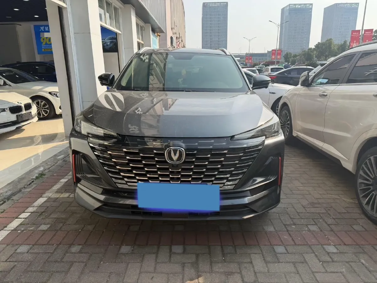 2022 ChangAn Oshan X7 Plus 1.5T 188HP L4 7DCT,autocango,china used car exporter,china ev exporter,chinese used car exporter,chinese used ev exporter