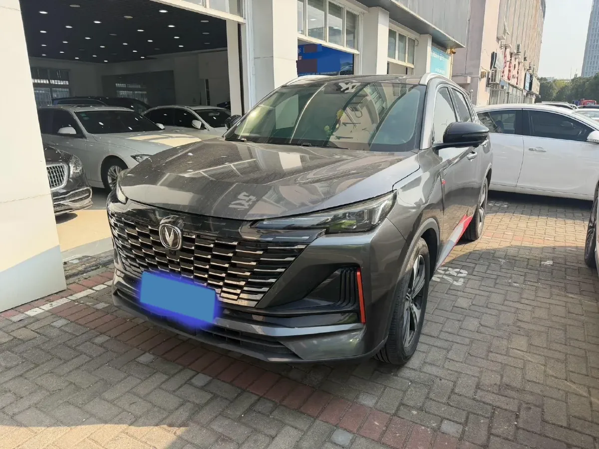 2022 ChangAn Oshan X7 Plus 1.5T 188HP L4 7DCT,autocango,china used car exporter,china ev exporter,chinese used car exporter,chinese used ev exporter