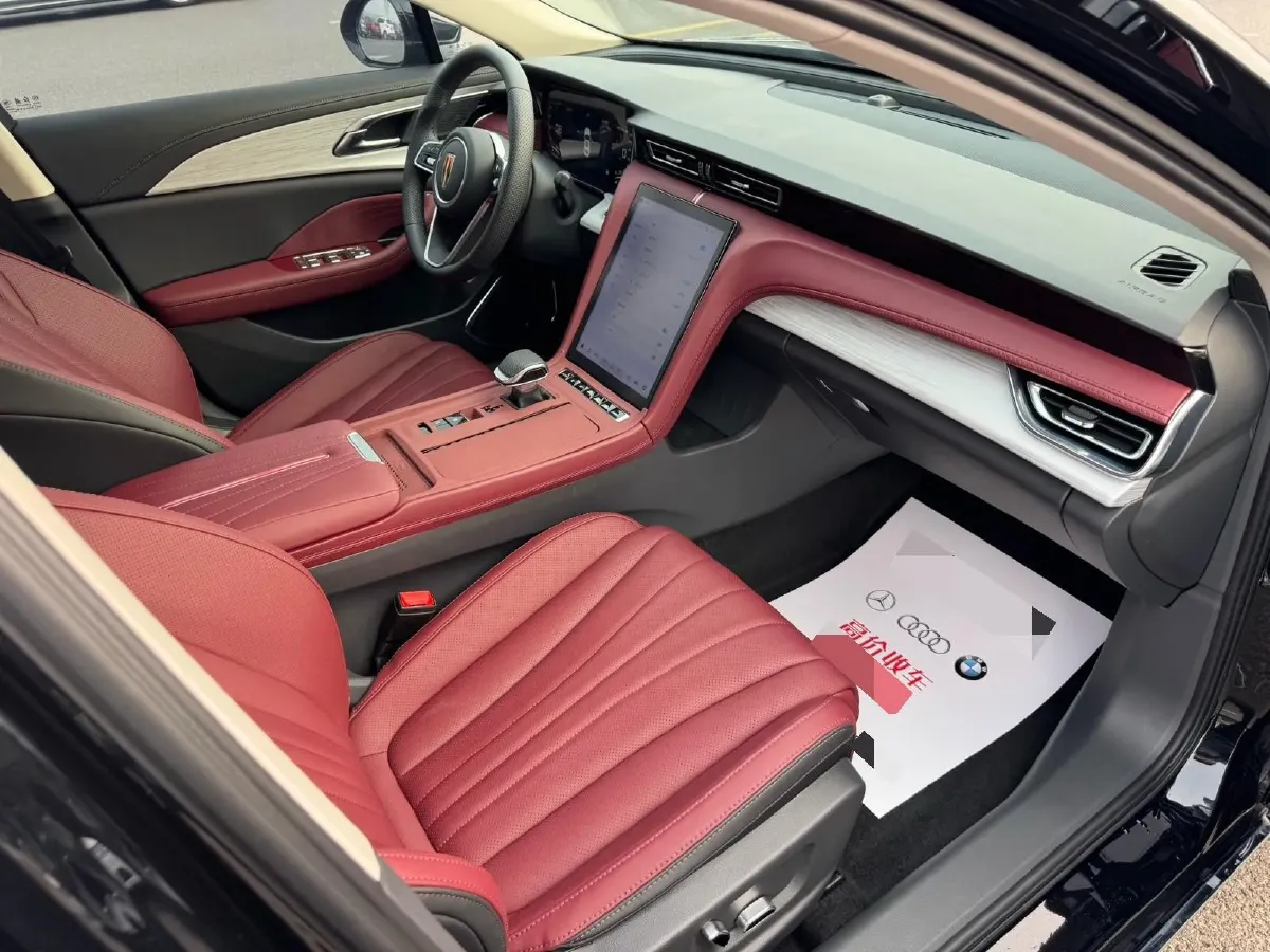 2024 HongQi H5 1.5T 169HP L4 7DCT,autocango,china used car exporter,china ev exporter,chinese used car exporter,chinese used ev exporter