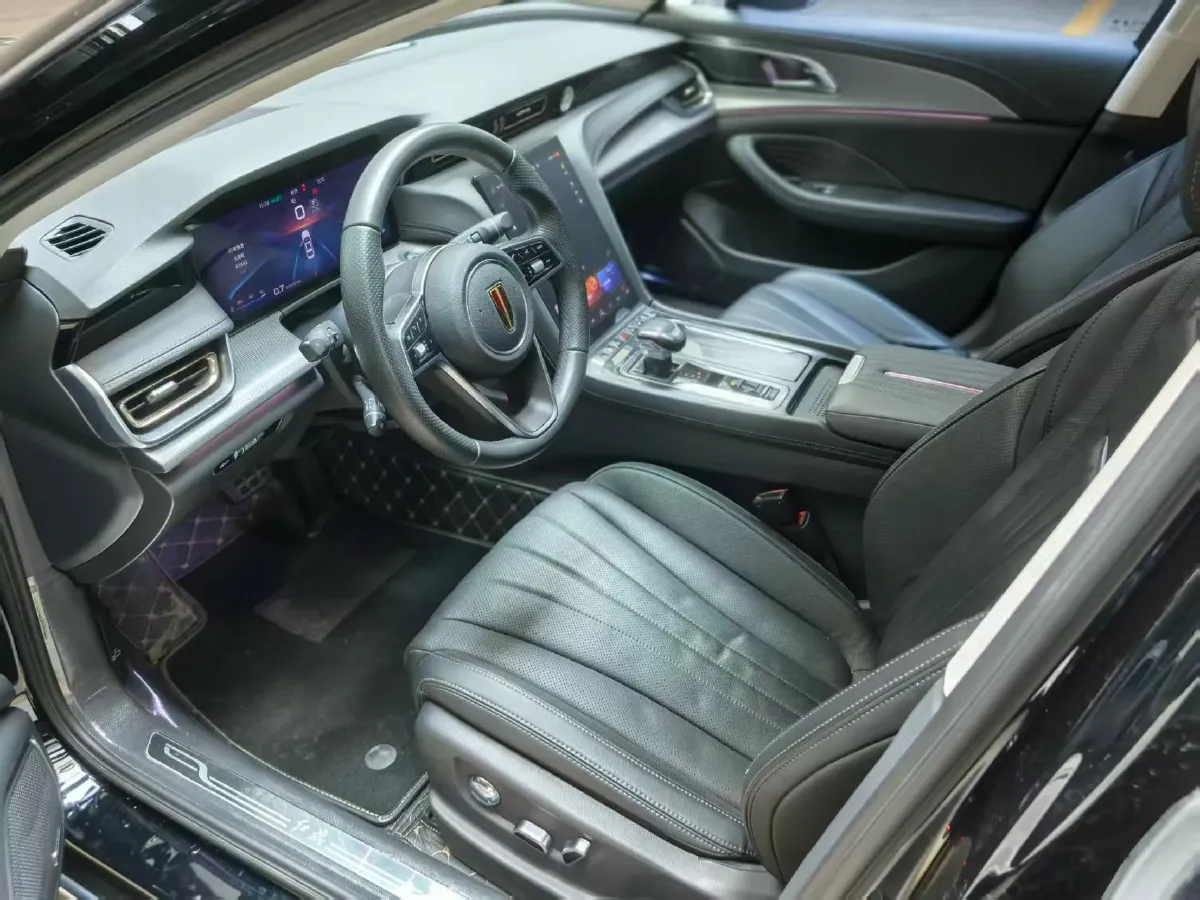 2022 HongQi H5 1.8T 197HP L4 6AT,autocango,china used car exporter,china ev exporter,chinese used car exporter,chinese used ev exporter