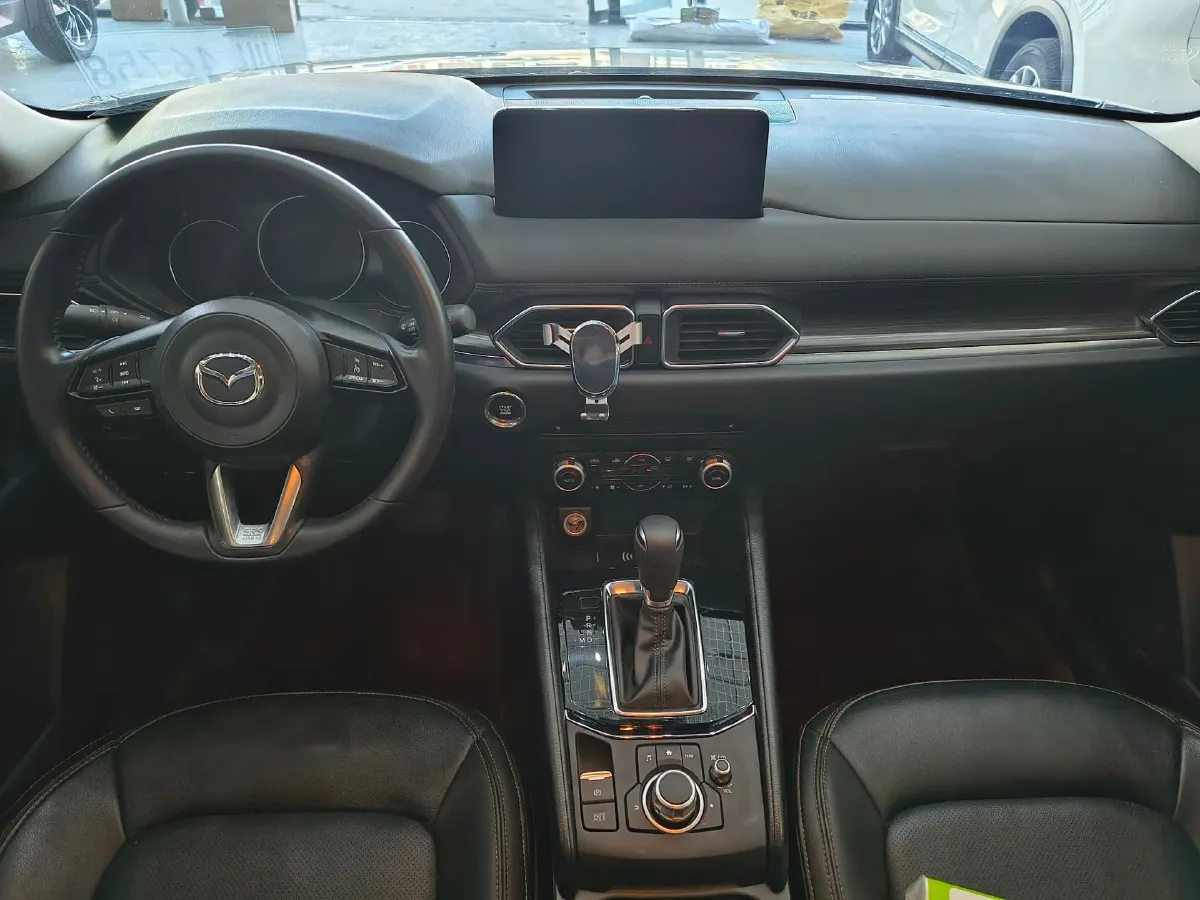 2022 MAXUS XinTu V90 2.0T 150HP L4 6AT,autocango,china used car exporter,china ev exporter,chinese used car exporter,chinese used ev exporter