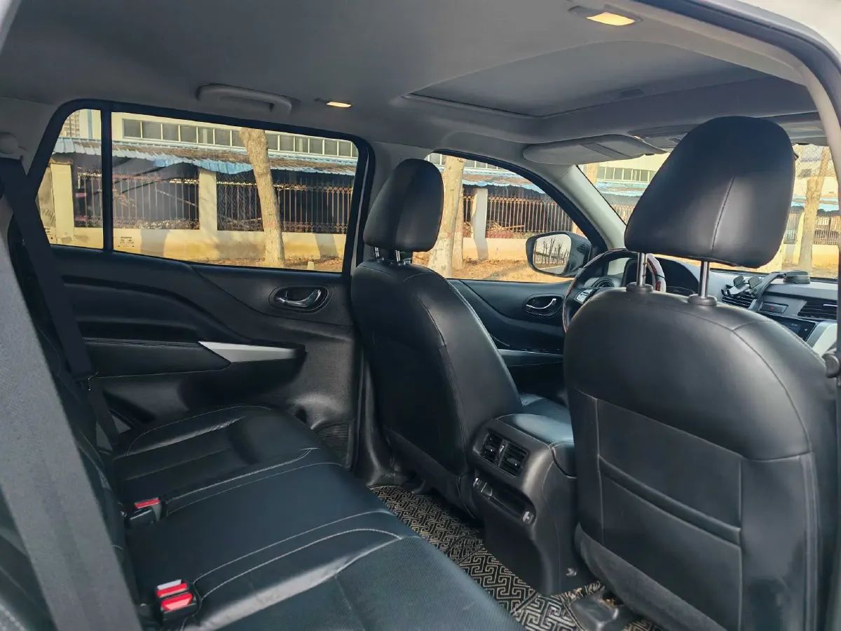 2020 Nissan Terra 2.5L 193HP L4 7AT,autocango,china used car exporter,china ev exporter,chinese used car exporter,chinese used ev exporter