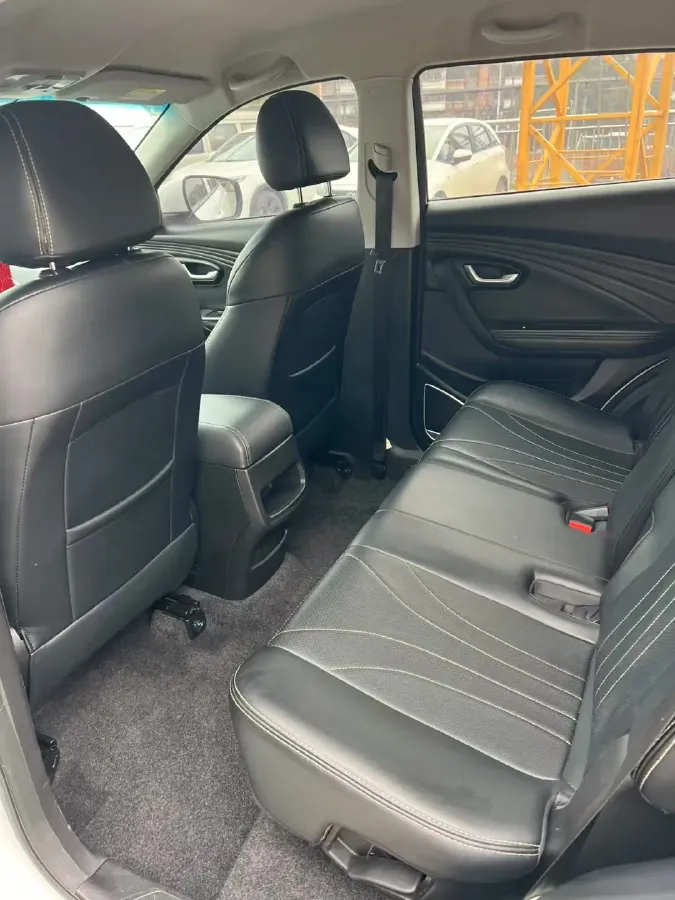 2026 Nissan N7 1.5L 102HP L4 1DHT PHEV,autocango,china used car exporter,china ev exporter,chinese used car exporter,chinese used ev exporter