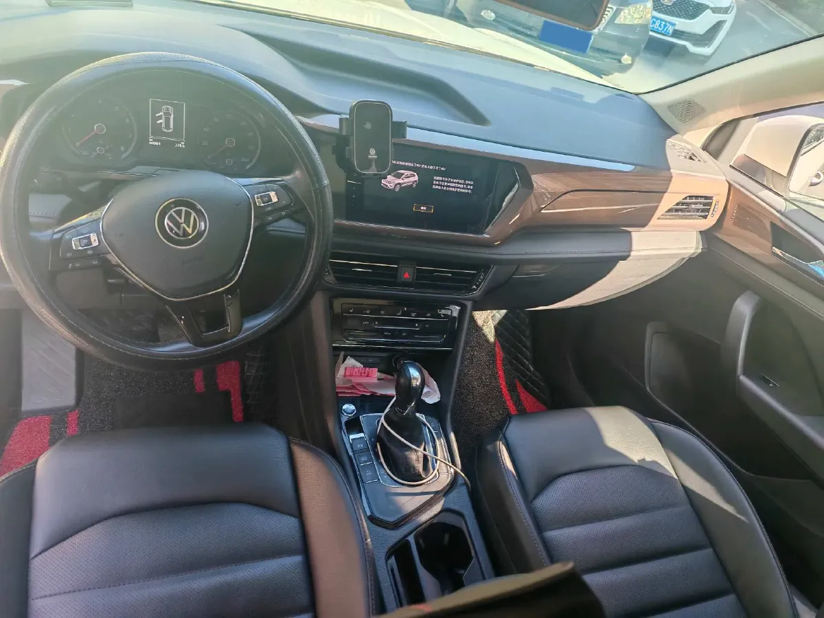 2021 Volkswagen Tharu 1.4T 150HP L4 7DCT,autocango,china used car exporter,china ev exporter,chinese used car exporter,chinese used ev exporter