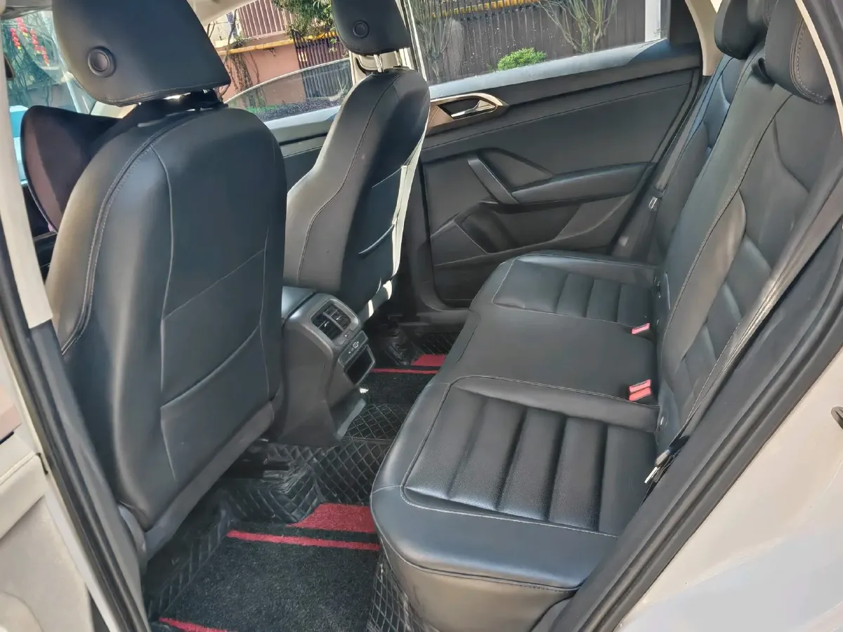 2021 Volkswagen Tharu 1.4T 150HP L4 7DCT,autocango,china used car exporter,china ev exporter,chinese used car exporter,chinese used ev exporter