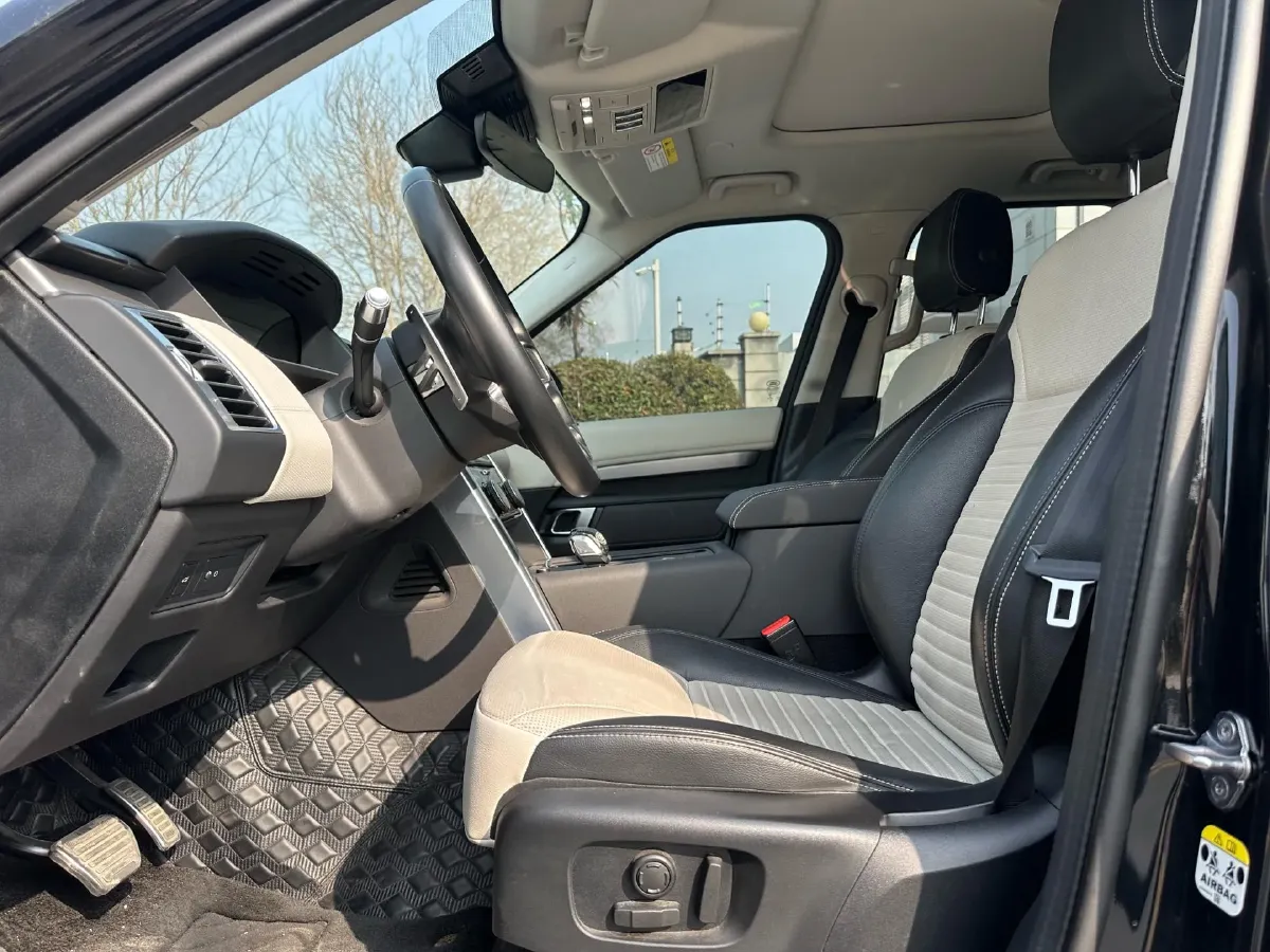 2021 Land Rover Discovery 3.0T 360HP L6 8AT,autocango,china used car exporter,china ev exporter,chinese used car exporter,chinese used ev exporter