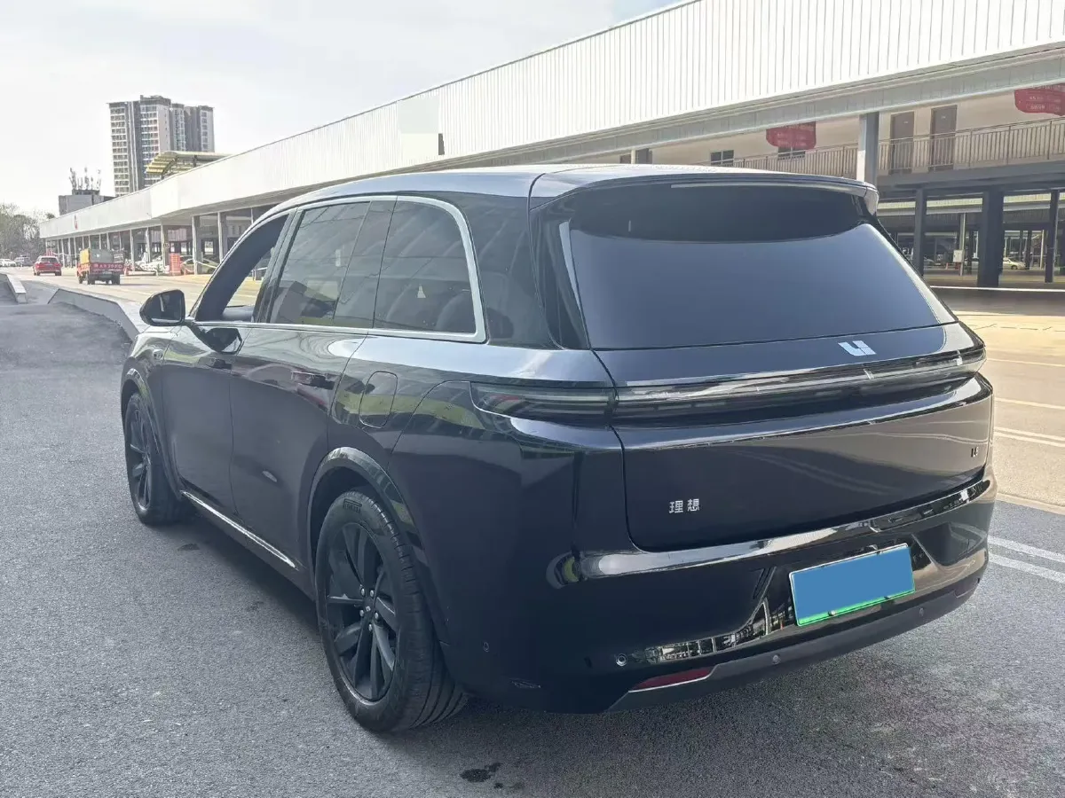 2023 Li L8 Range Extended 154HP REEV 40.9KWH,autocango,china used car exporter,china ev exporter,chinese used car exporter,chinese used ev exporter