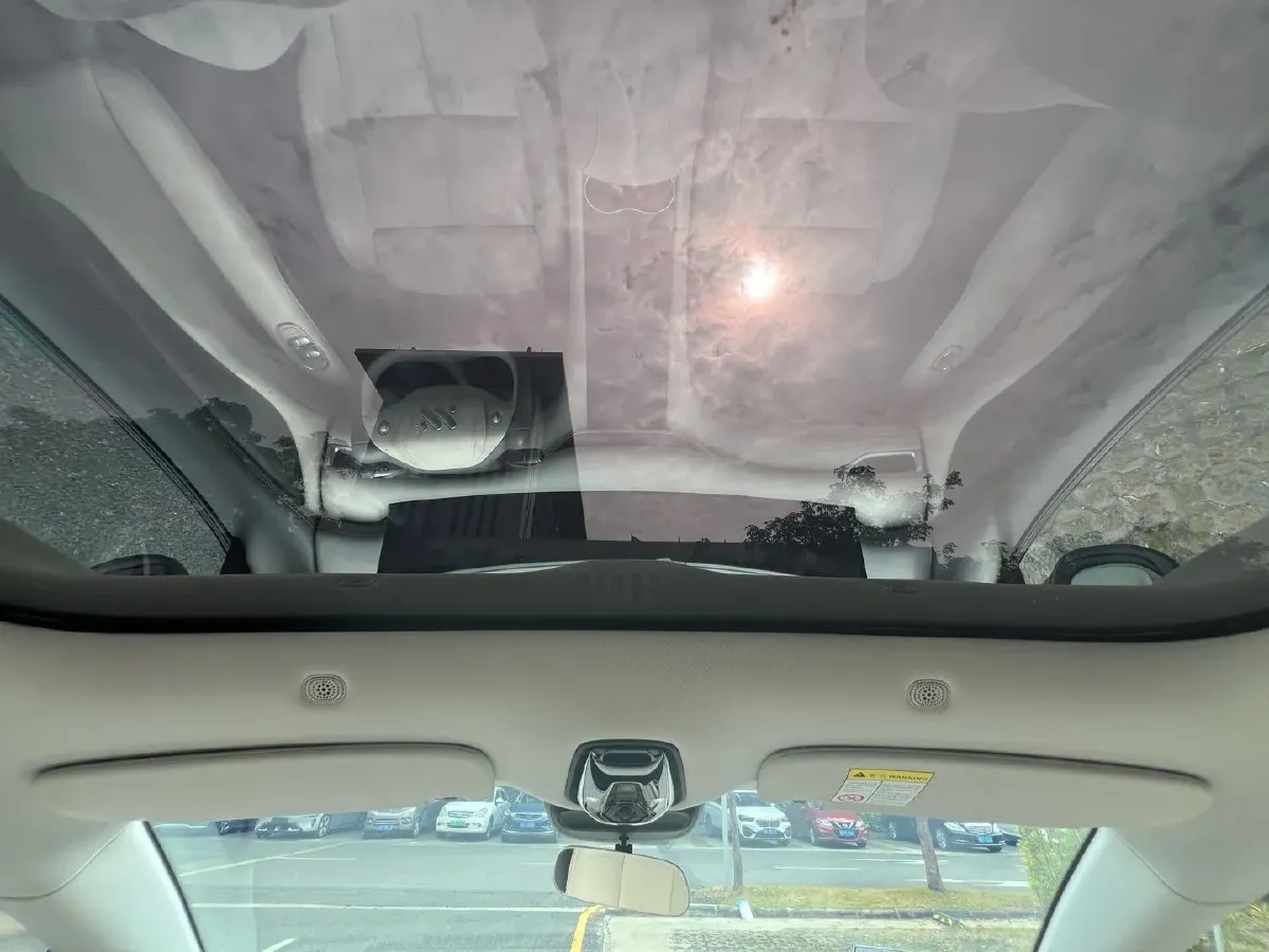 2023 IM LS6 BEV 71KWH,autocango,china used car exporter,china ev exporter,chinese used car exporter,chinese used ev exporter