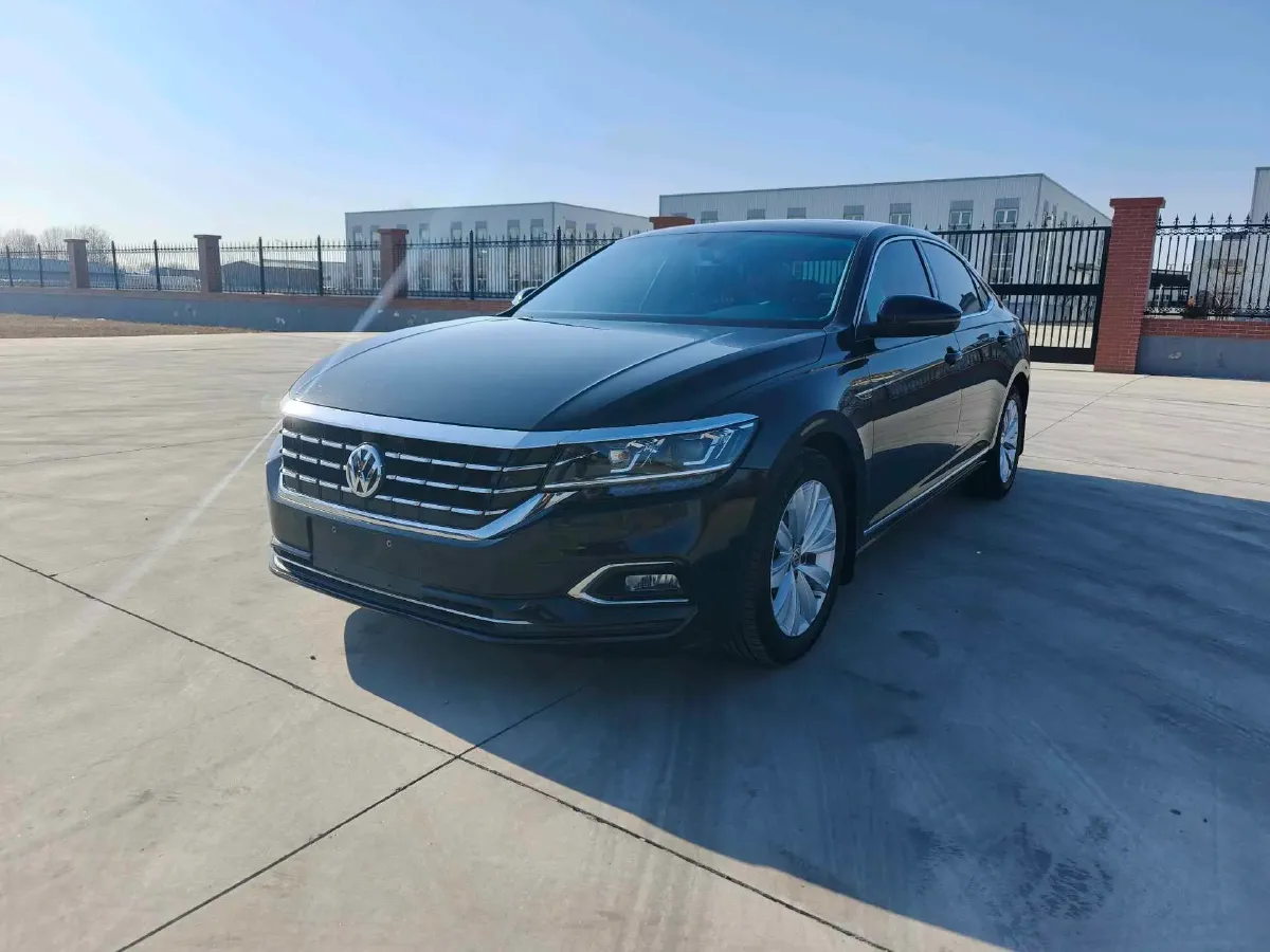 2019 Skoda Kodiak 2.0T 186HP L4 7DCT,autocango,china used car exporter,china ev exporter,chinese used car exporter,chinese used ev exporter