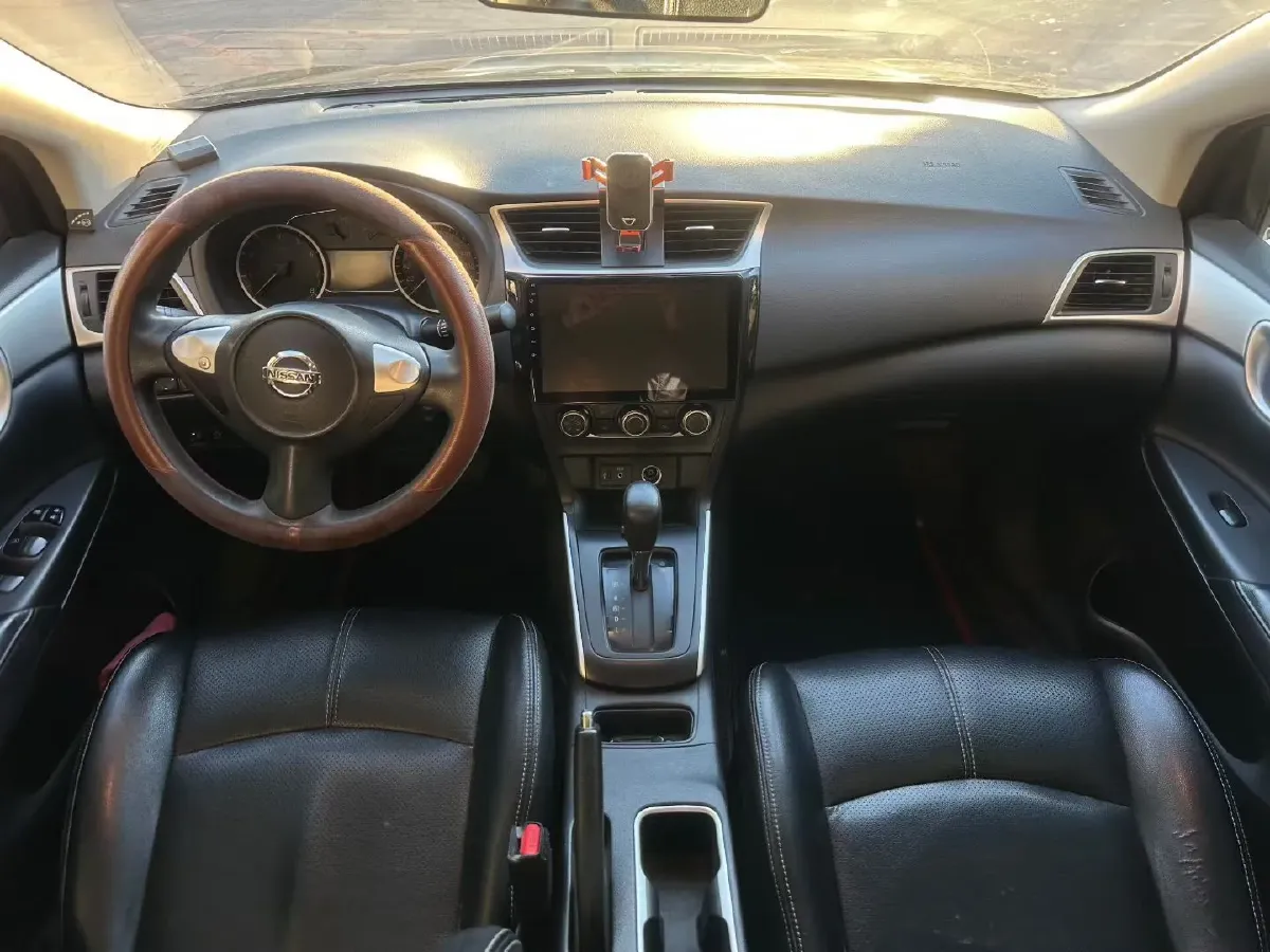 2021 Nissan Sylphy 1.6L 122HP L4 CVT,autocango,china used car exporter,china ev exporter,chinese used car exporter,chinese used ev exporter